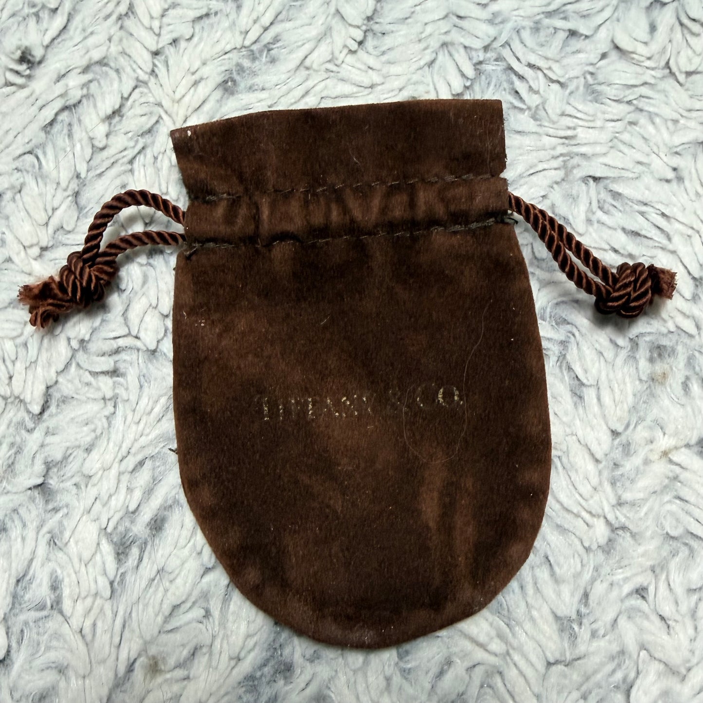 TIFFANY & CO. Brown Jewerly Pouch 3.70x2.60” + Box 3.90x3.05x1.45” + Original Ribbon