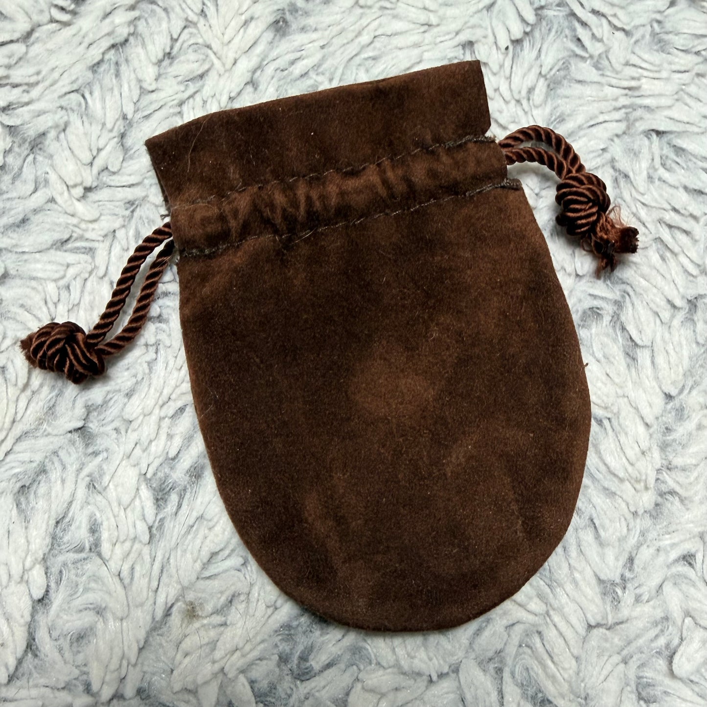 TIFFANY & CO. Brown Jewerly Pouch 3.70x2.60” + Box 3.90x3.05x1.45” + Original Ribbon