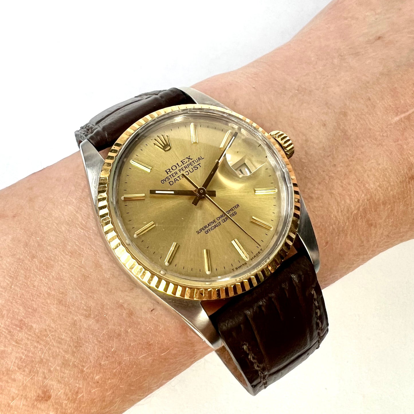 ROLEX DATEJUST Automatic 36mm 2 Tone Watch