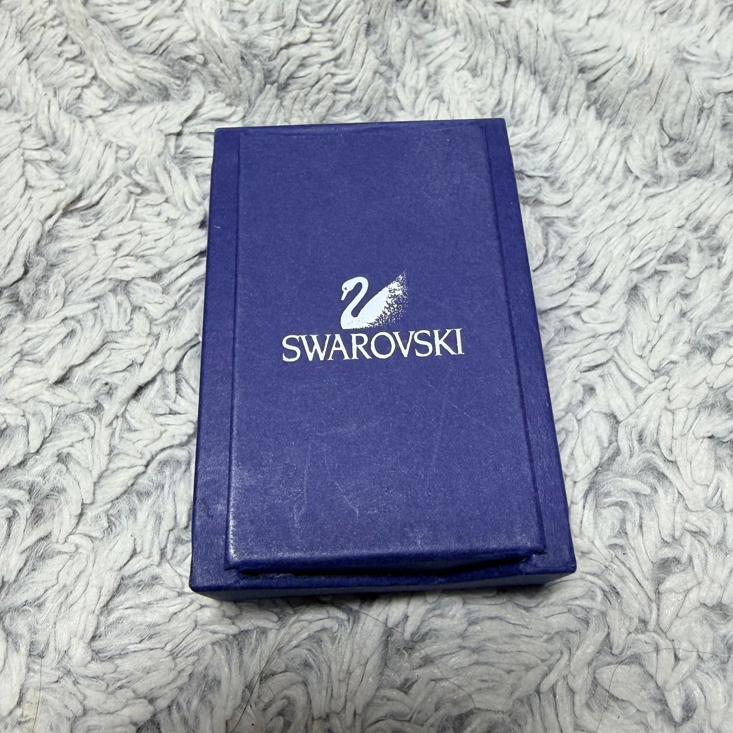 SWAROVSKI Earrings/Chain Box 3.20x2.20x0.90 inches