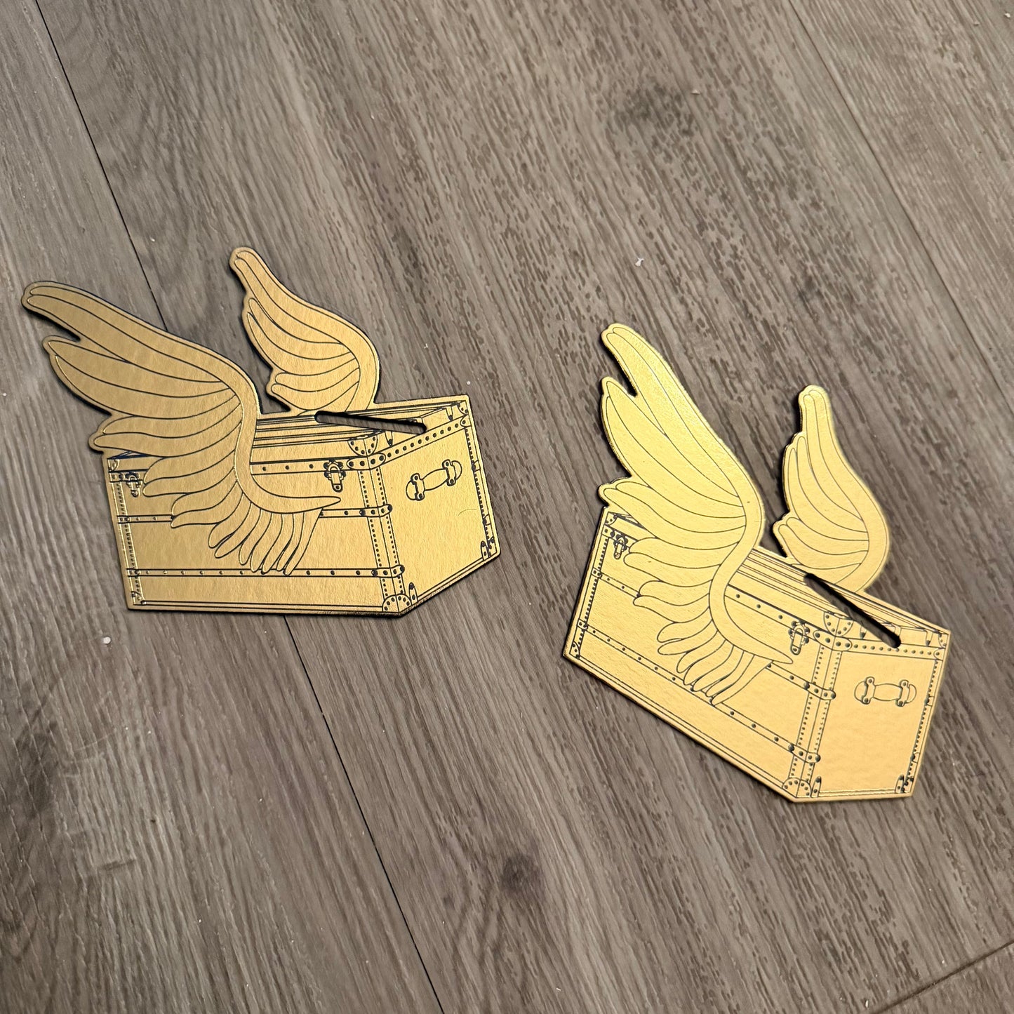 LOUIS VUITTON Holidays Shopping Bag 15.75x13.40x6.20 inches + NavyBlue Ribbon