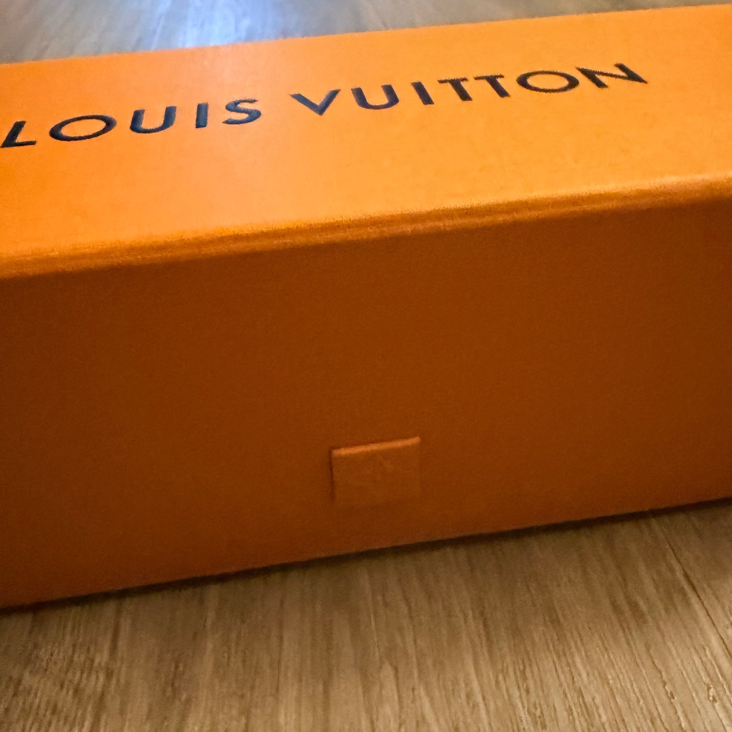 LOUIS VUITTON Goods Box 10.40x4.25x4 inches + Ribbon + Original Tissue