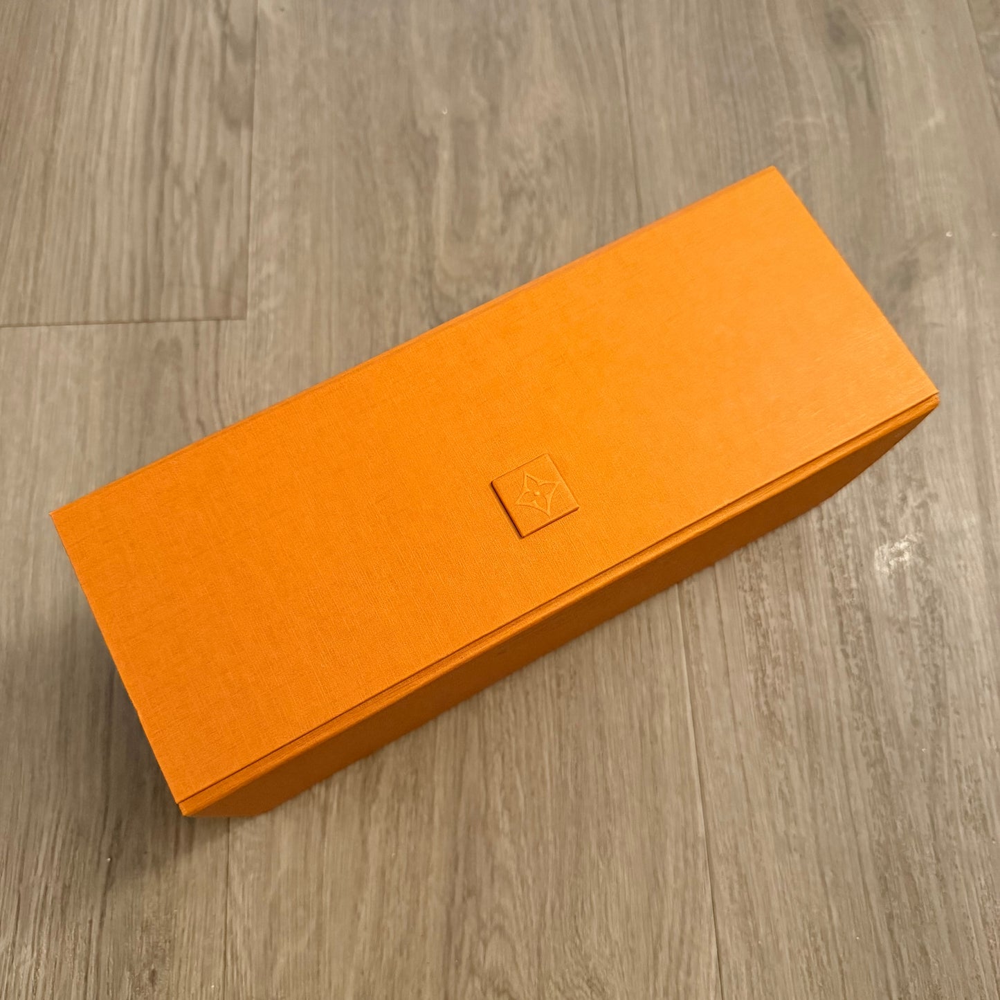 LOUIS VUITTON Goods Box 10.40x4.25x4 inches + Ribbon + Original Tissue