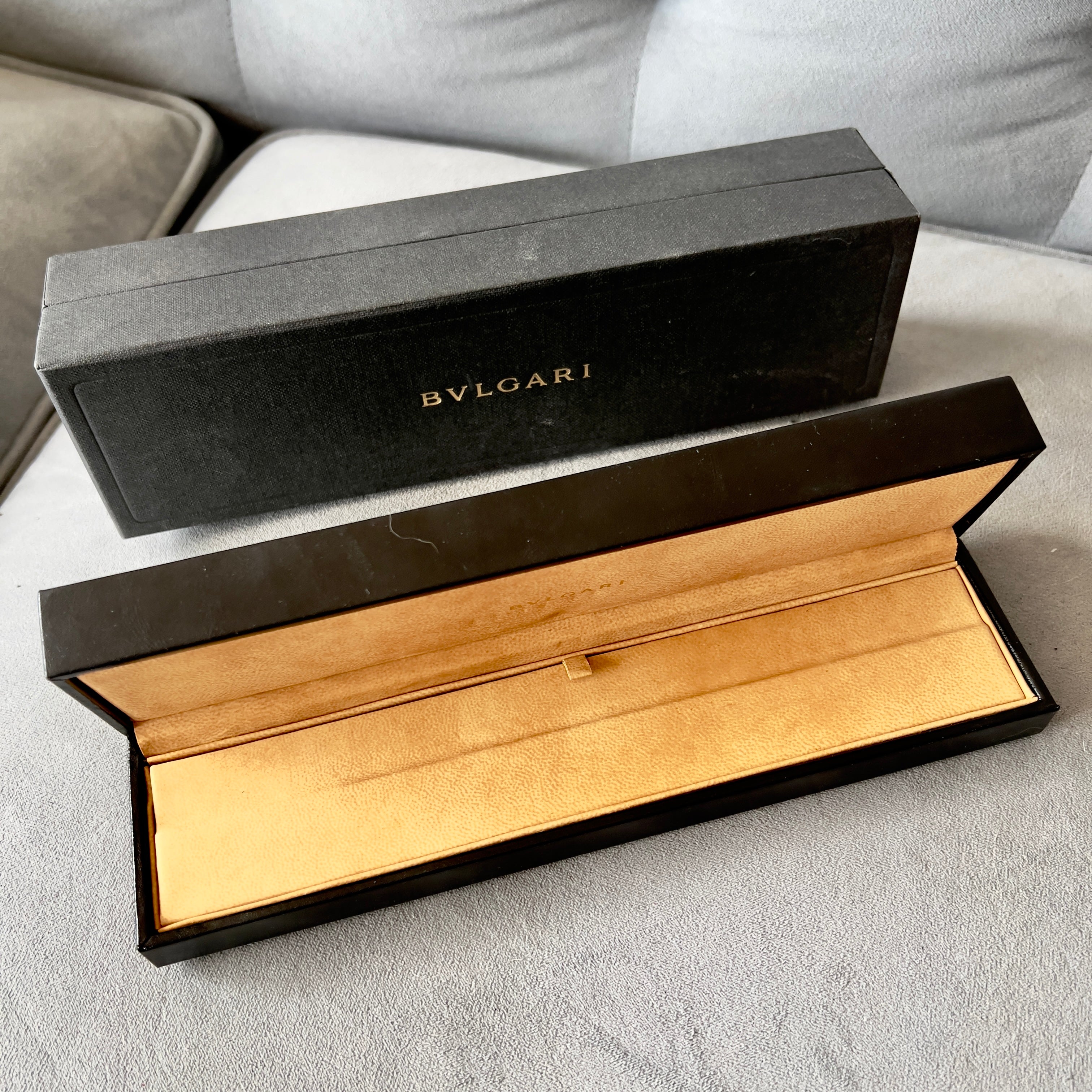 Bvlgari jewelry outlet box