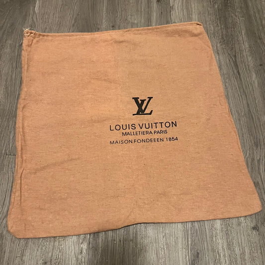 LOUIS VUITTON Flannel Tan Drawstring Dust Bag Size: 19.50x19.25 inches