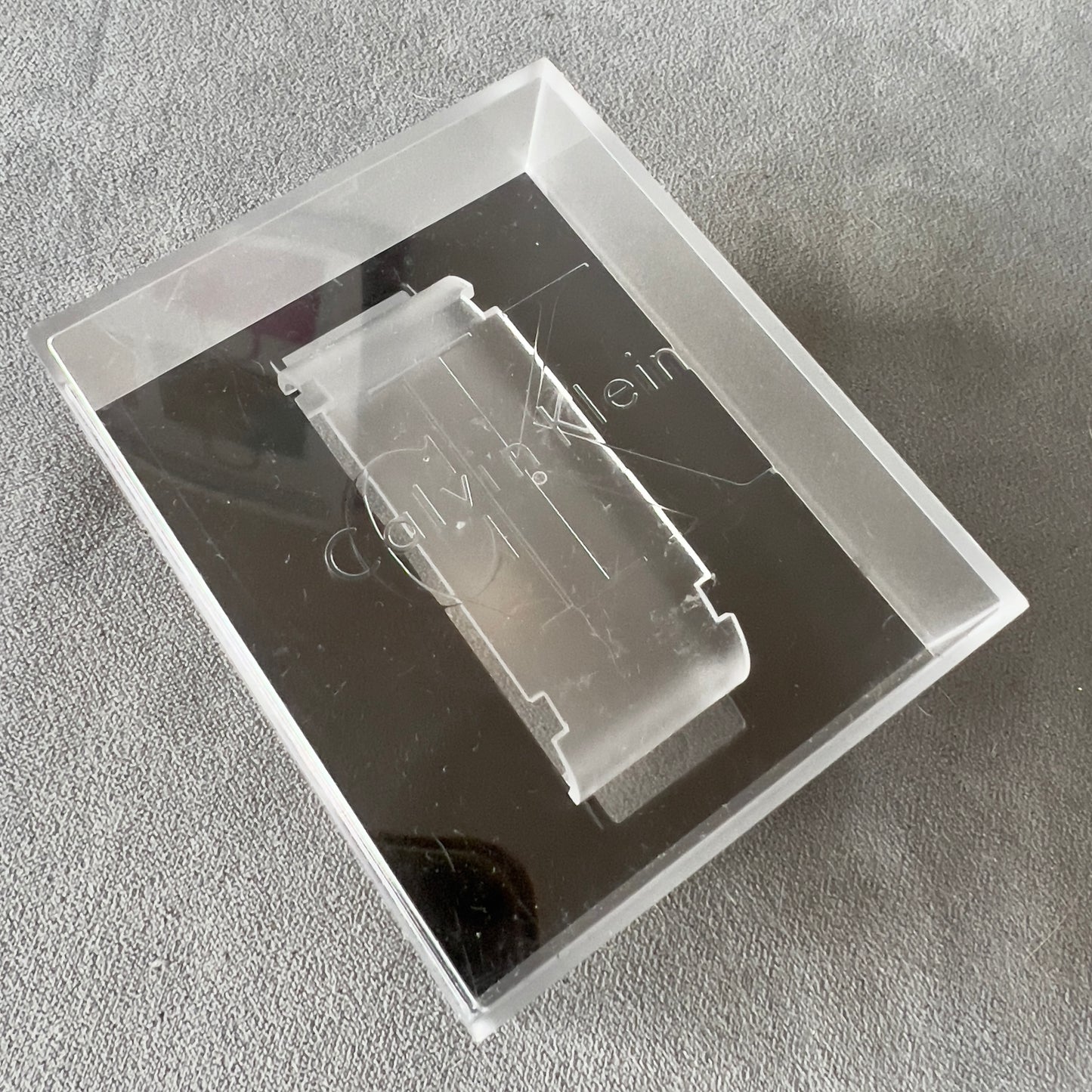 CALVIN KLEIN Transparent Box 3.75x3x2