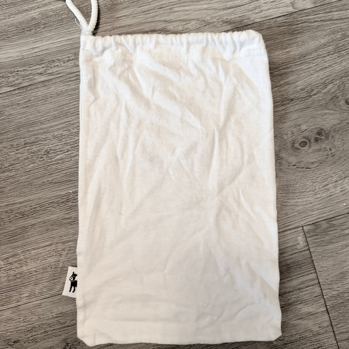 EMERSON STREET White Flannel Drawstring Dust Bag 10.5x6.75”