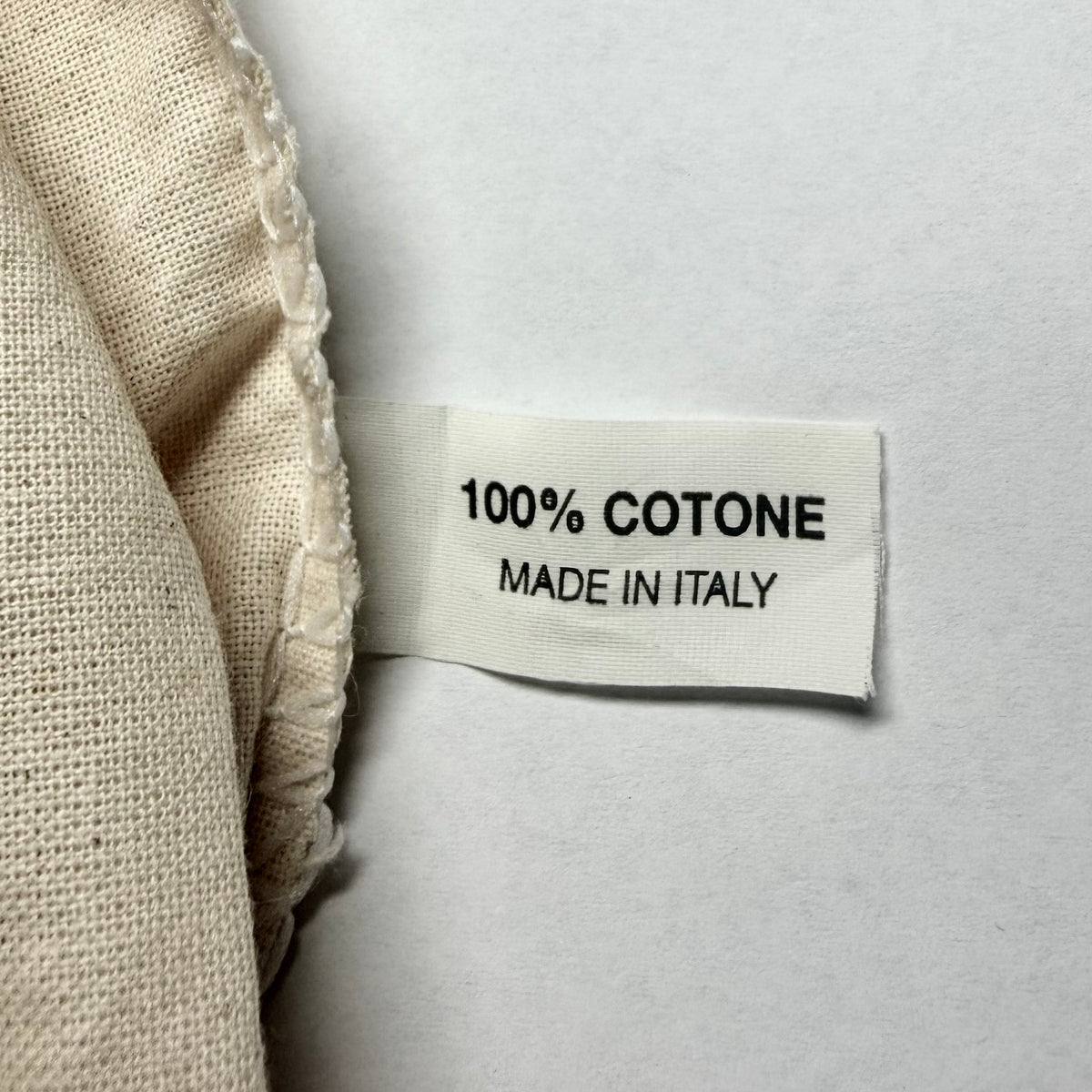SALVATORE FERRAGAMO Cream Drawstring Dust Bag Size: 18.75x16.5” 100% Cotton Made ITALY