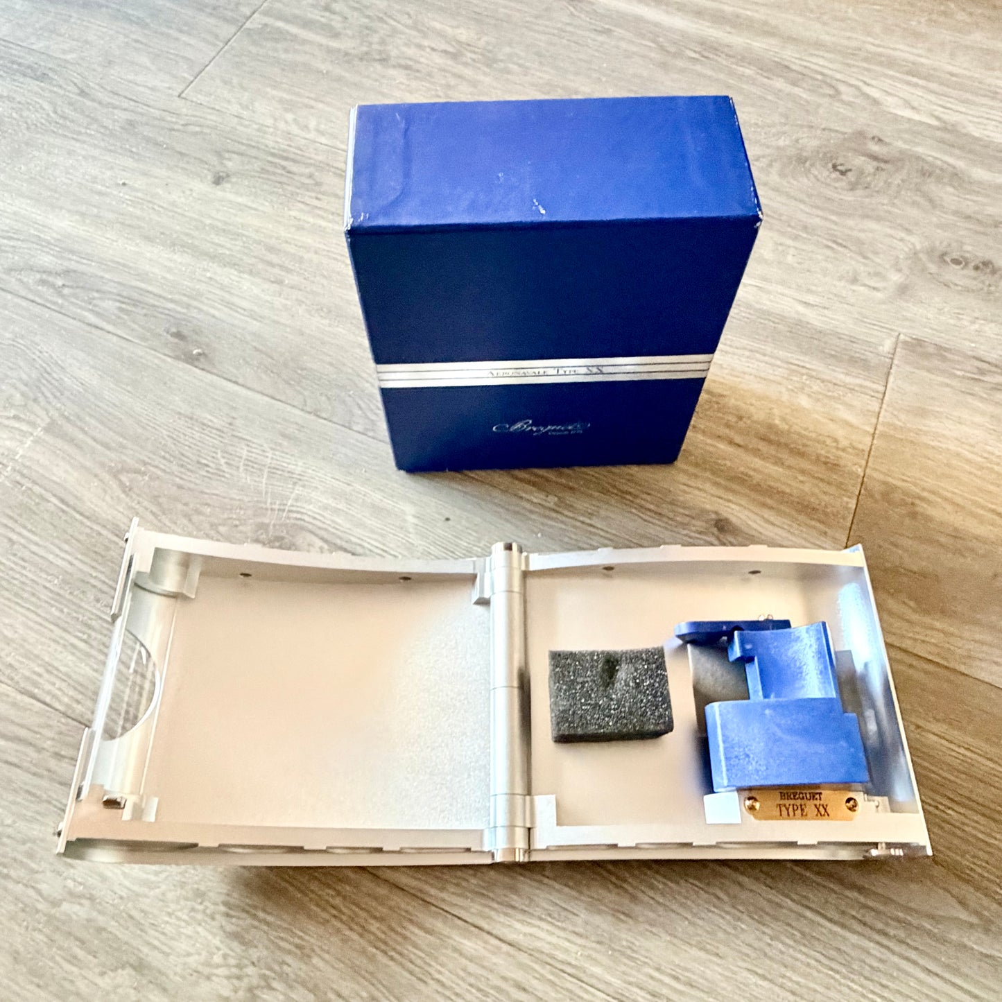 BREGUET AÉRONAVALE TYPE XX Blue/Silver Box + Outer Box 7.70x5.90x2.60”