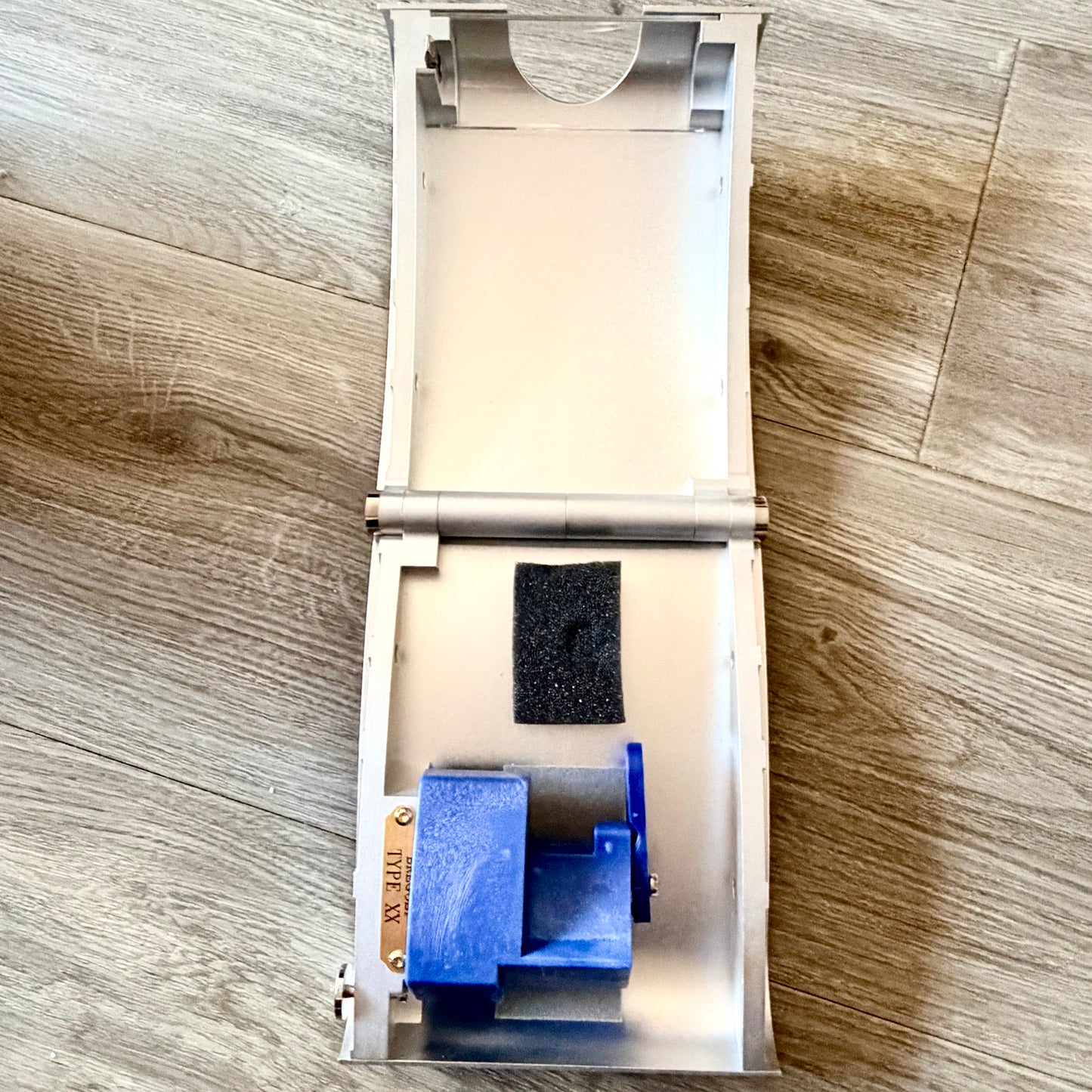 BREGUET AÉRONAVALE TYPE XX Blue/Silver Box + Outer Box 7.70x5.90x2.60”