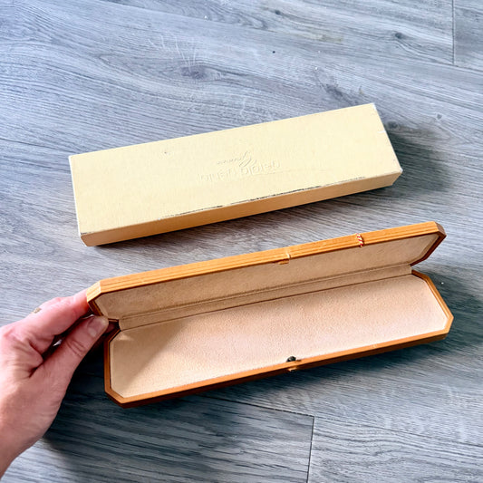 GĒRALD GENTA Tan Genuine Leather Box + Outer Box 11x2.90x1.20”
