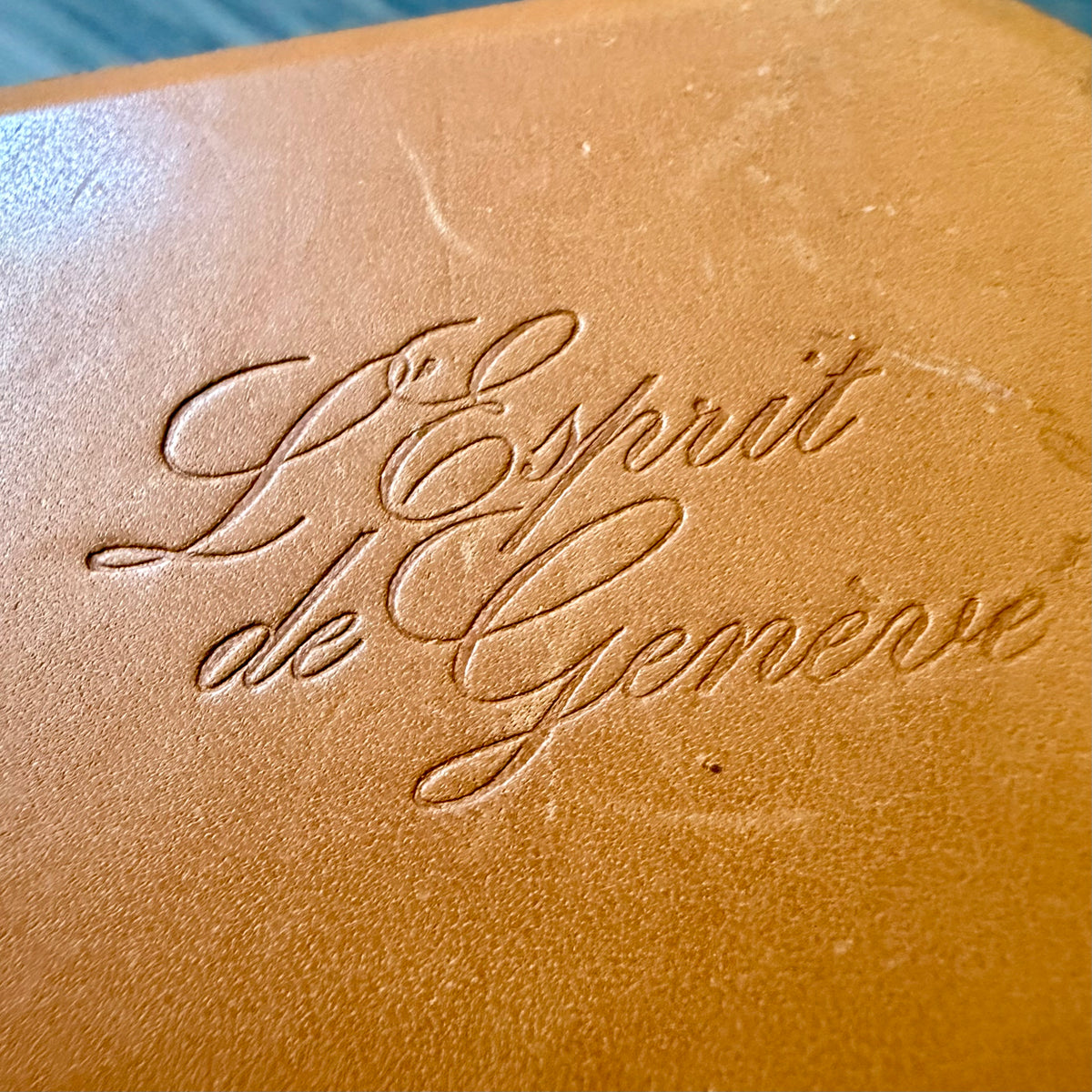 GĒRALD GENTA Tan Genuine Leather Box + Outer Box 11x2.90x1.20”