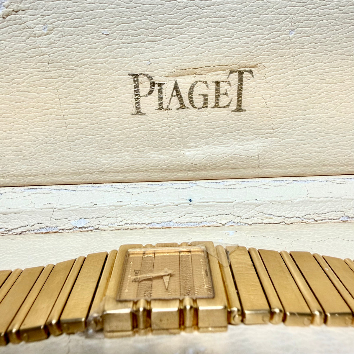 PIAGET POLO Quartz 20mm 18K Yellow Gold Watch w/ Original Box + Outer Box
