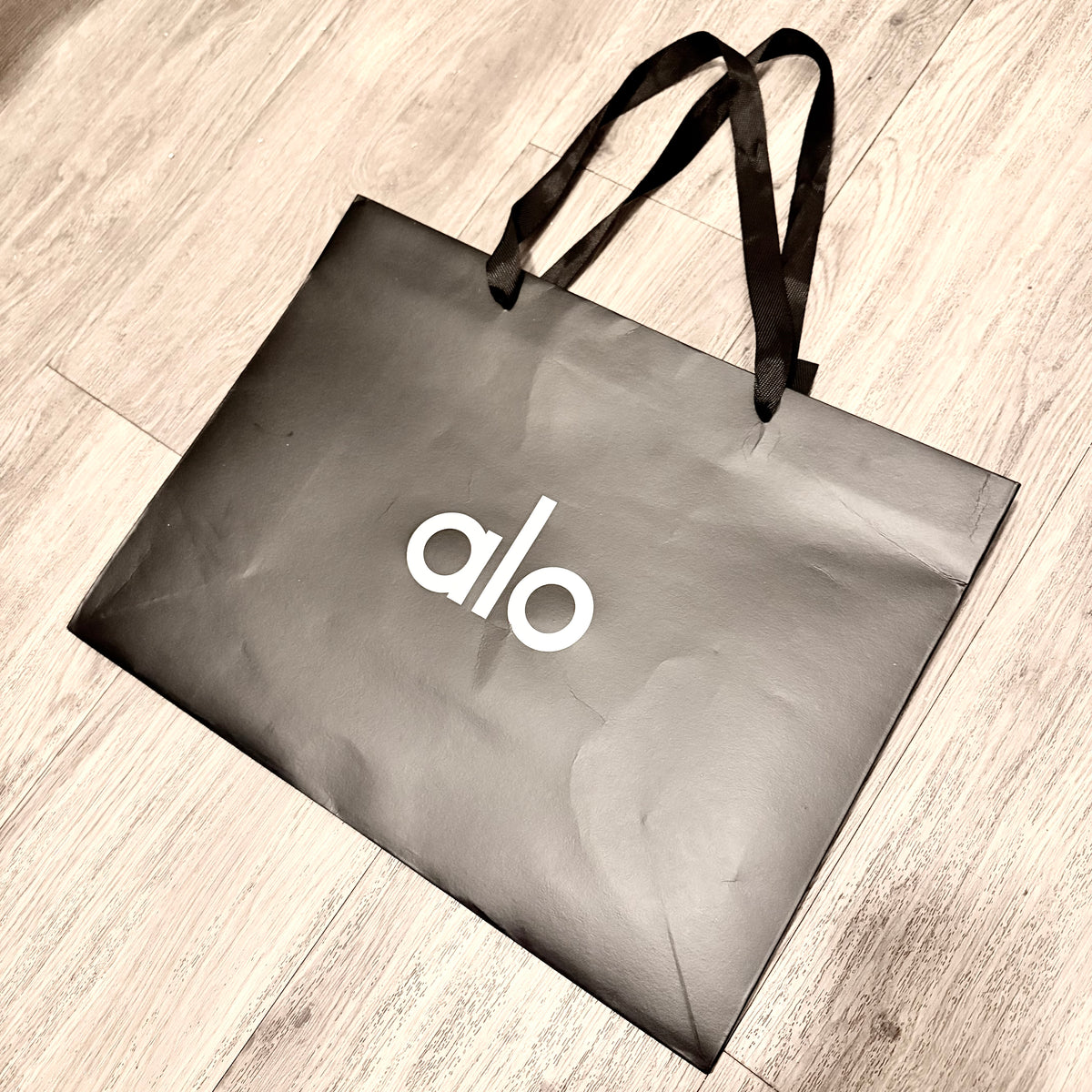 ALO Black Paper Shopping Gift Bag 16.10x12x6.10 inches