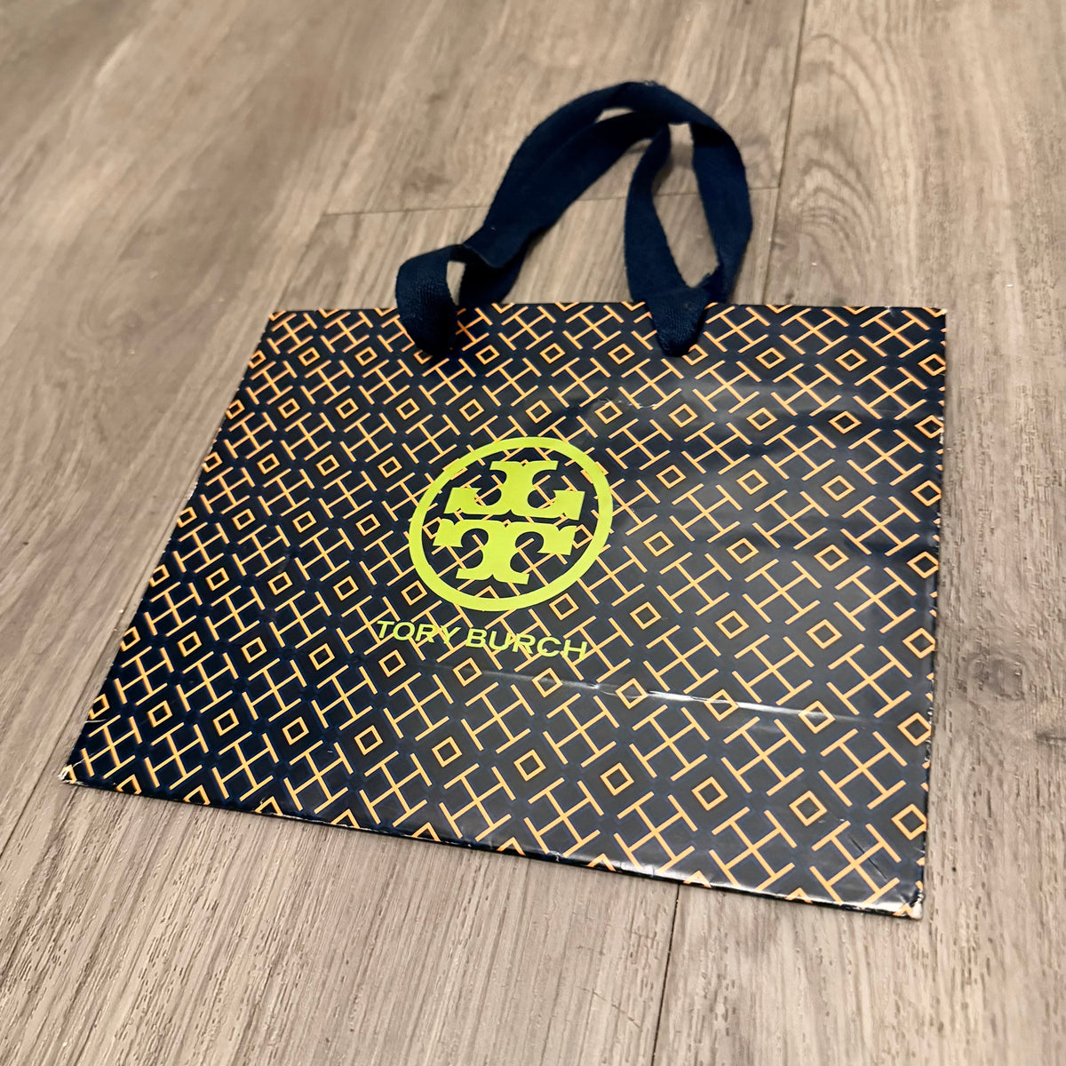 TORY BURCH Shopping Gift Bag 9x7.10x3.60 inches