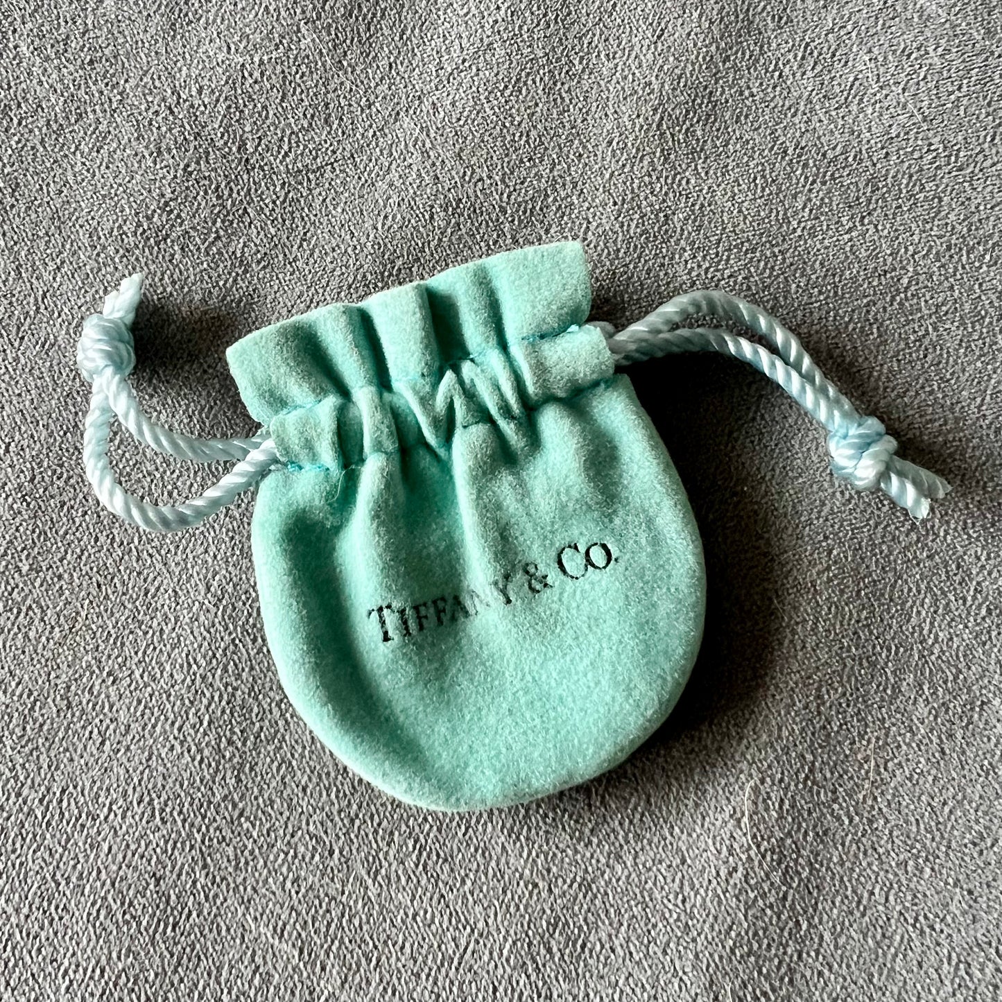 TIFFANY & Co. Jewerly Pouch