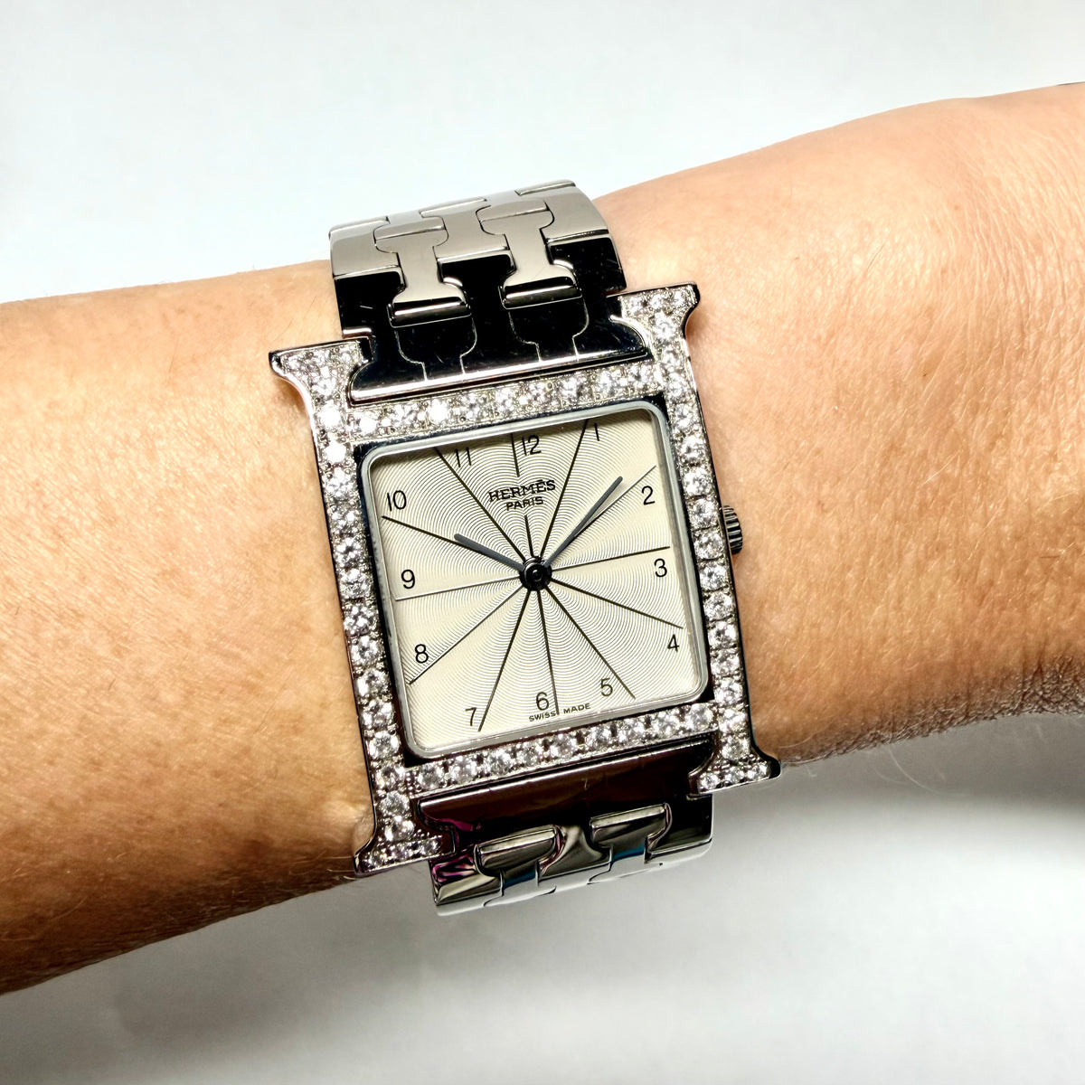 HERMÈS HEURE H Quartz 29mm Steel 1.75TCW DIAMOND Watch Off White Dial