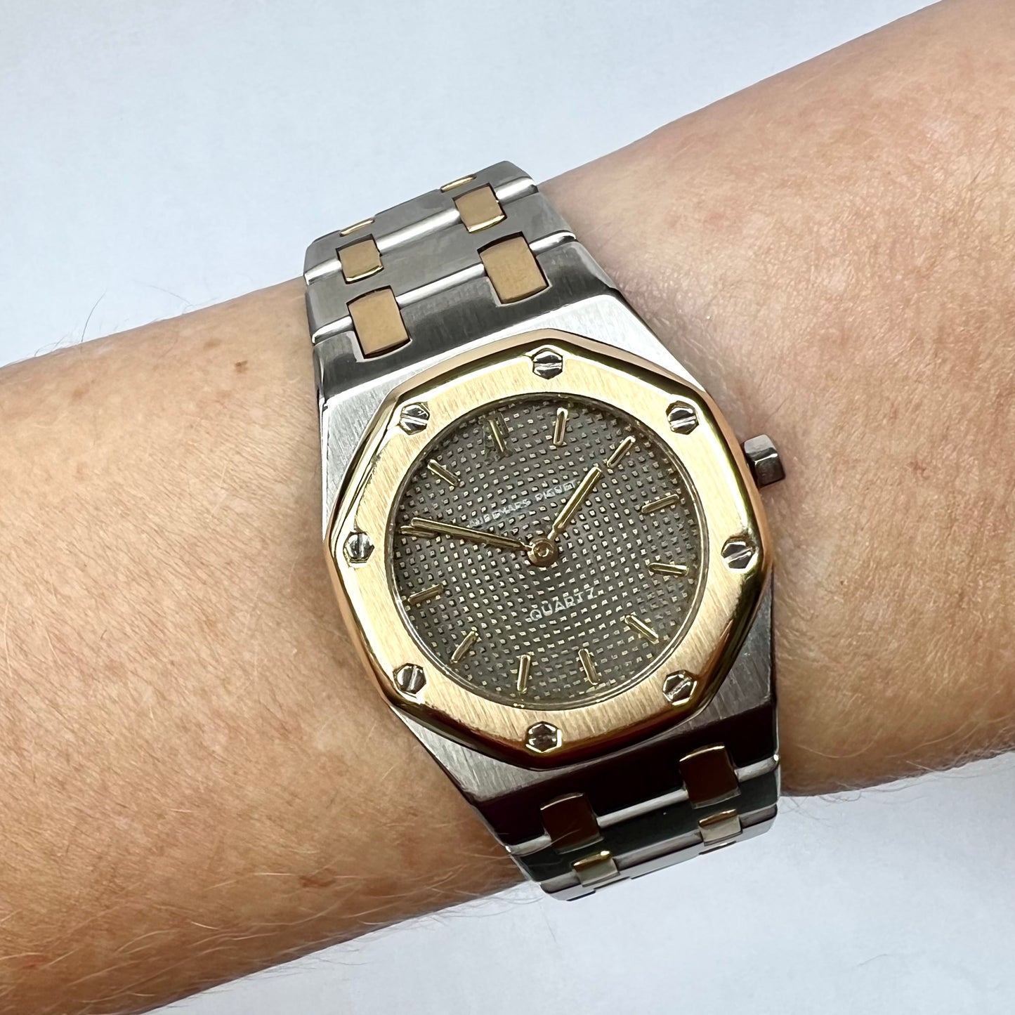 AUDEMARS PIGUET Royal Oak Quartz 26mm 2 Tone Watch
