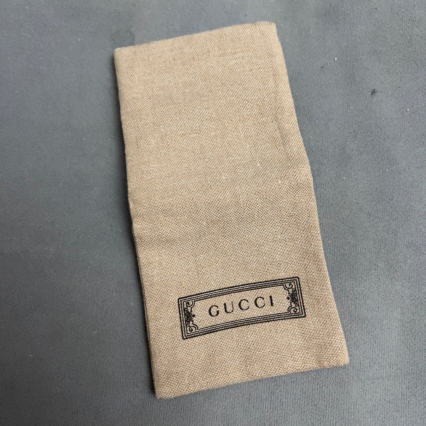 GUCCI Box 3.25x3.25x1.30 inches + Pouch + Booklet + Ribbon