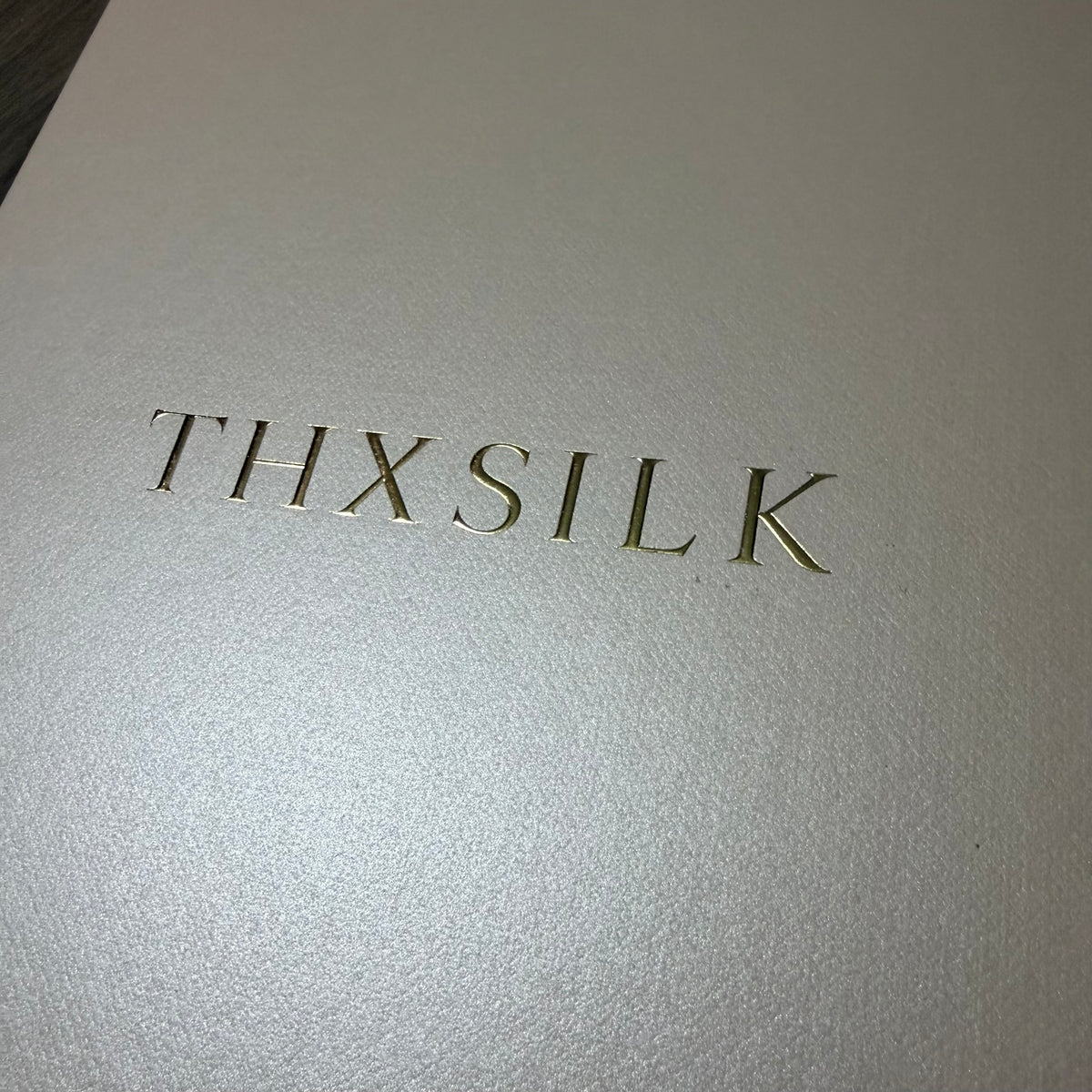 THXSILK White Box 13.90x9.90x1.5”