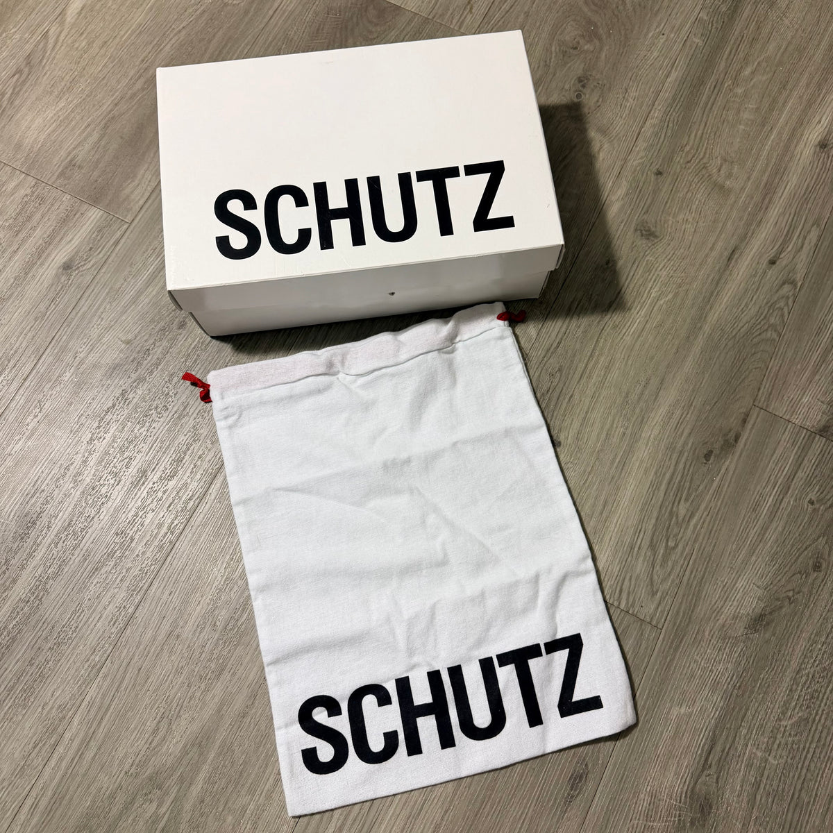 SCHUTZ White Shoe Box 11.75x7.70x4” + White Dust Bag 14.70x10.70” + Original Tissue