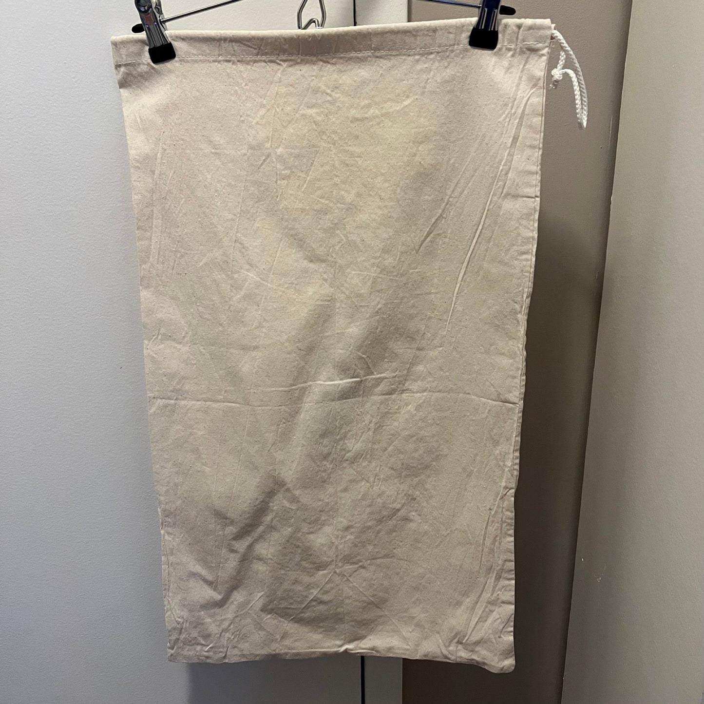 FOUR SEASONS Hotel Cream Natural Canvas Drawstring Laundry Bag 26.25x16 inches