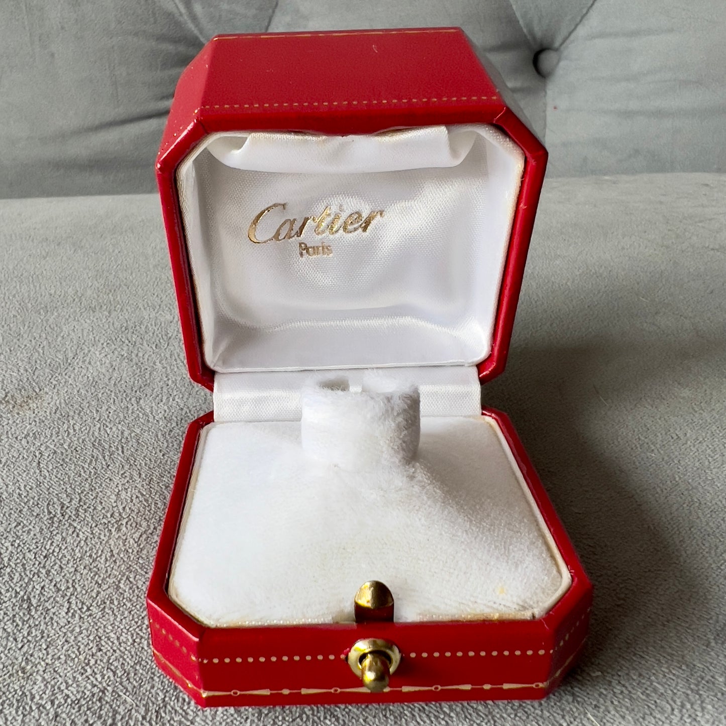 CARTIER Ring Box 2.30x2.30x2 inches
