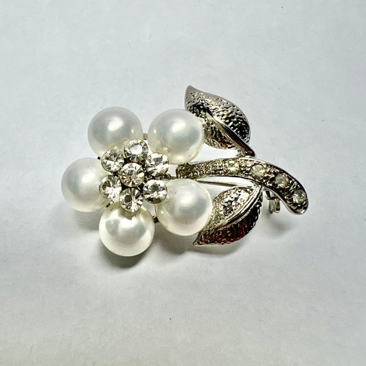 AVON Silver Tone Flower Brooch w/ Natural White Pearls & White Crystals
