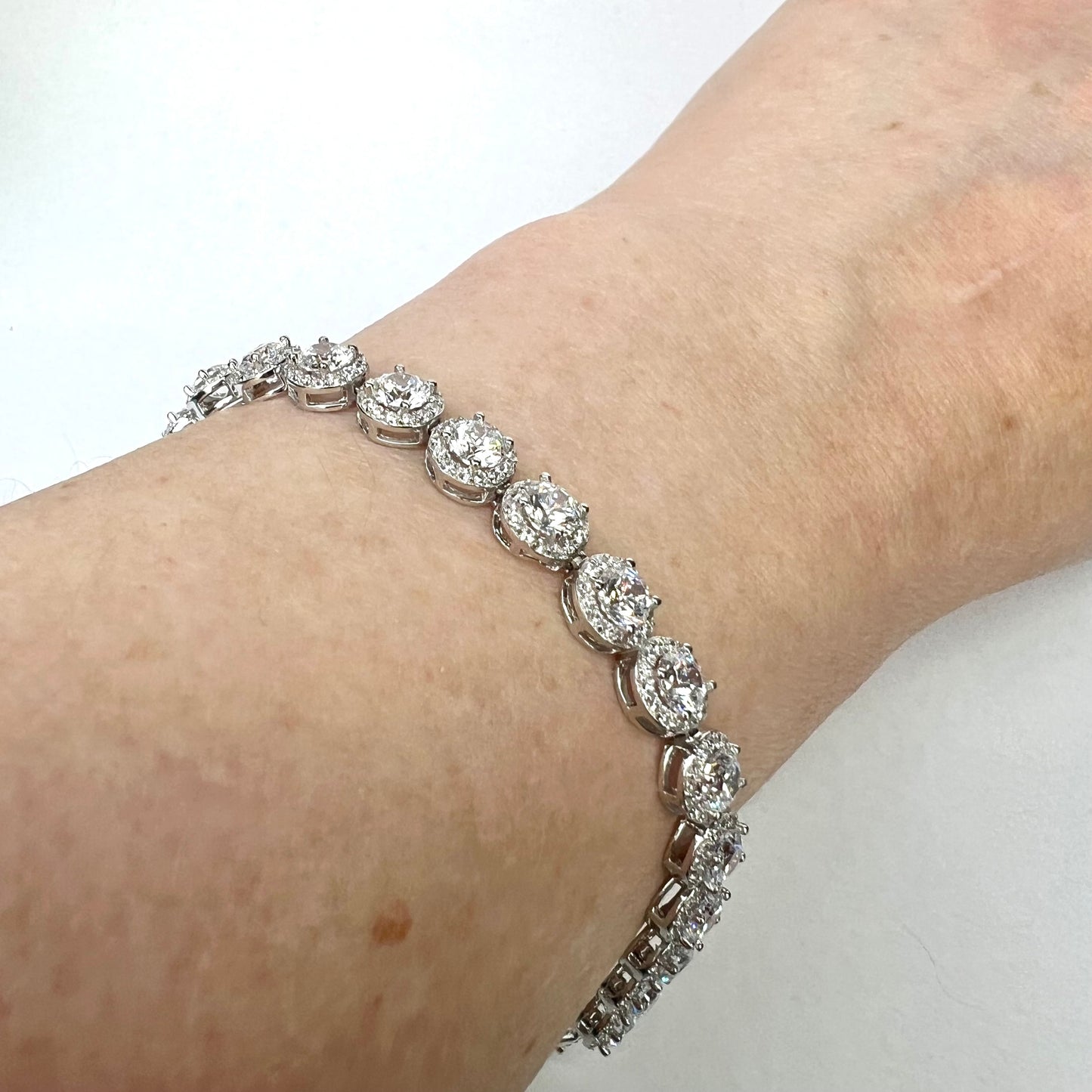 NEW 925 Sterling Silver Bracelet Cubic Zirconia Size 7 Inches