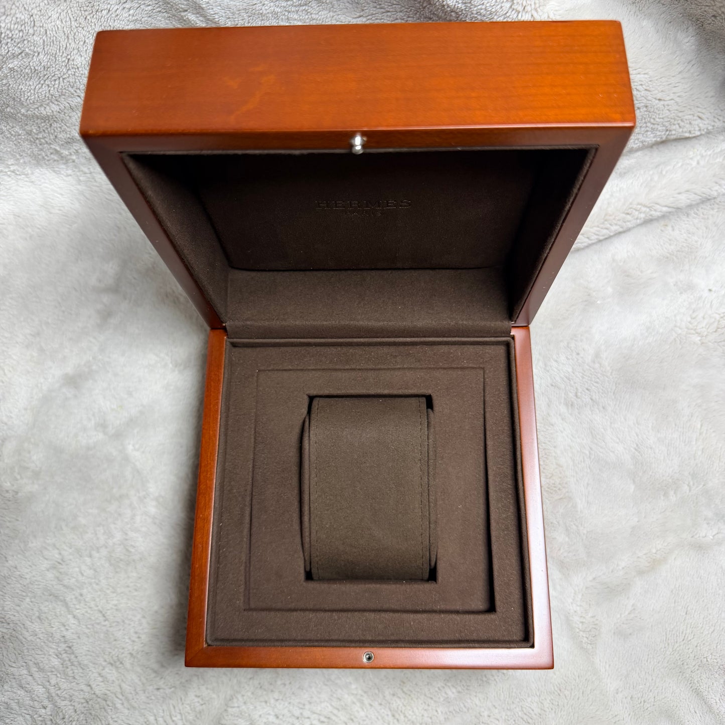 HERMES Brown Wooden Watch Box 6x6x3.90 inches