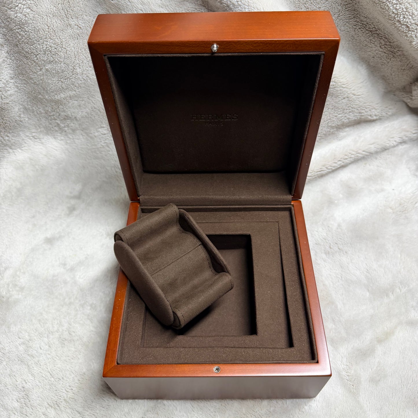 HERMES Brown Wooden Watch Box 6x6x3.90 inches
