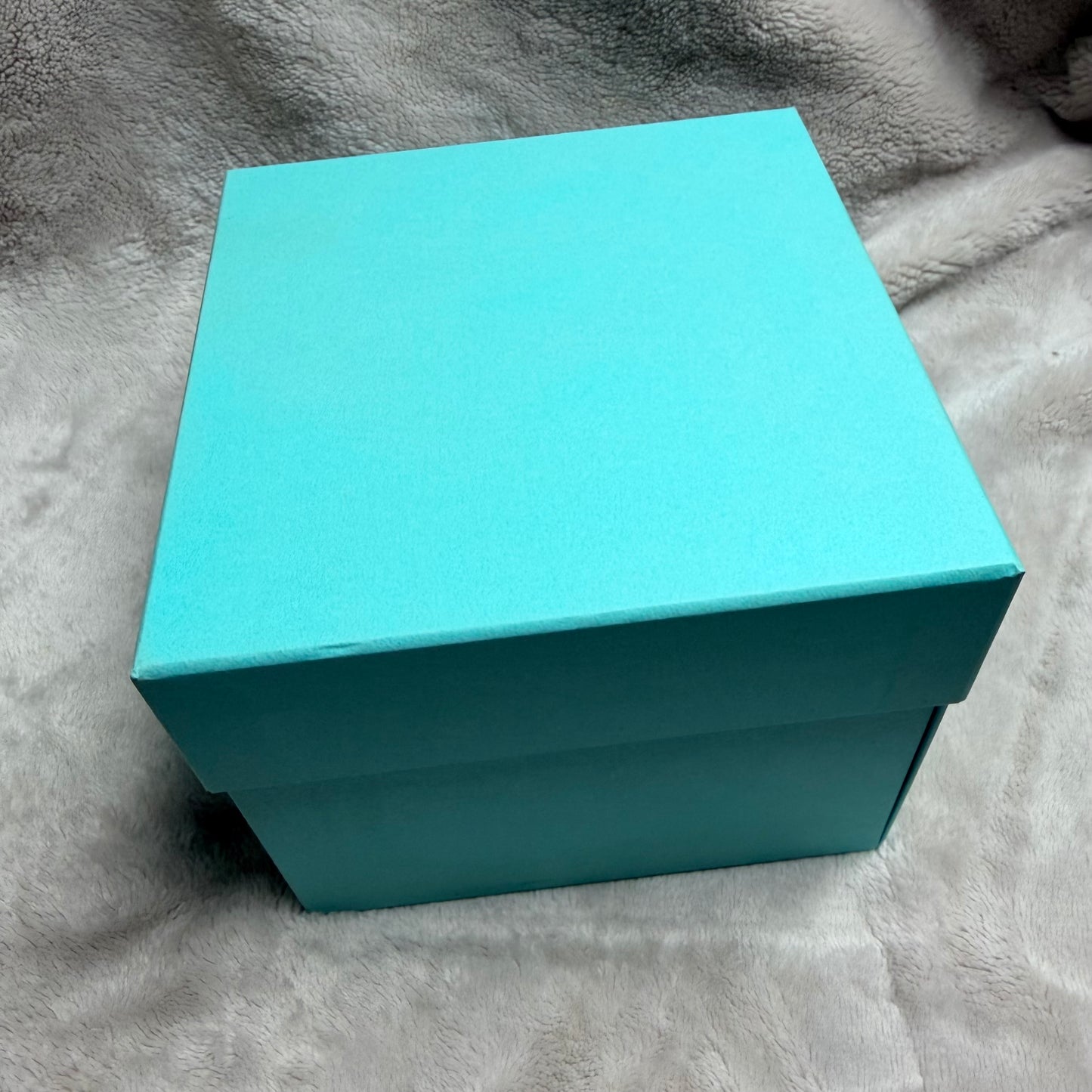 TIFFANY & CO. Box + Booklet + Outer Boxes 5.90x5.75x4.75 inches