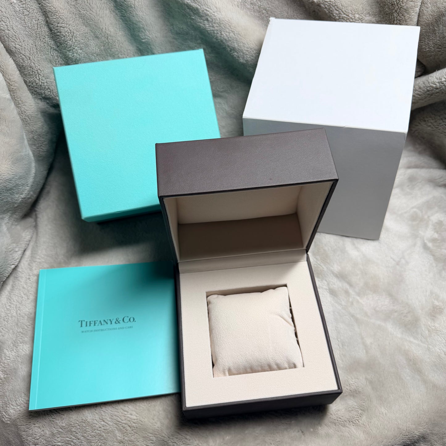 TIFFANY & CO. Box + Booklet + Outer Boxes 5.90x5.75x4.75 inches