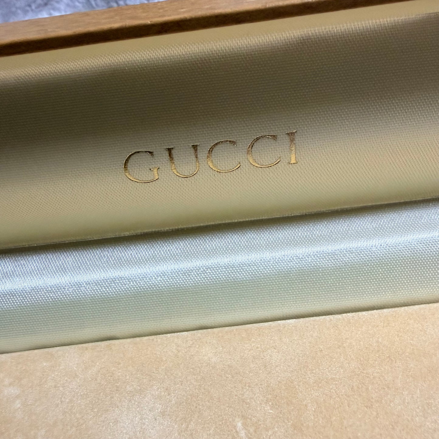 GUCCI Tan Box 9.75x2.40x1.10 inches