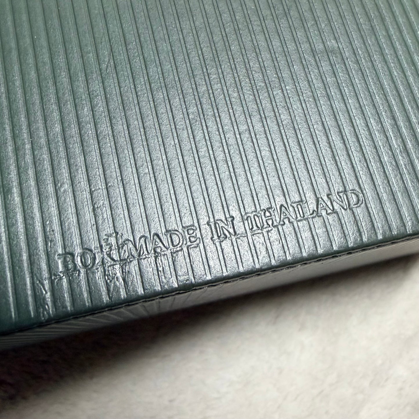 GUCCI Box + Booklet 5.40x4.60x2.75 inches