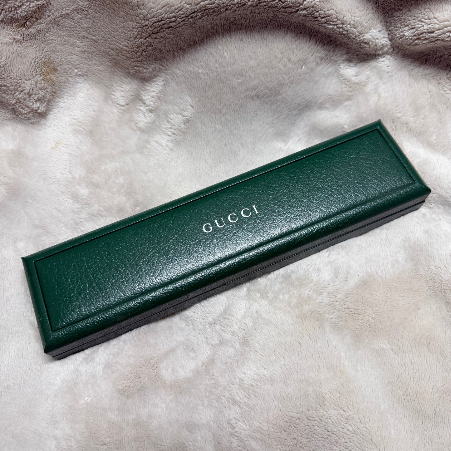 GUCCI Green Box 9.90x2.5x1.10 inches