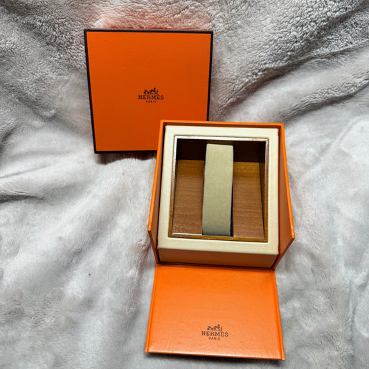 HERMES Box 4.40x4.25x3 inches