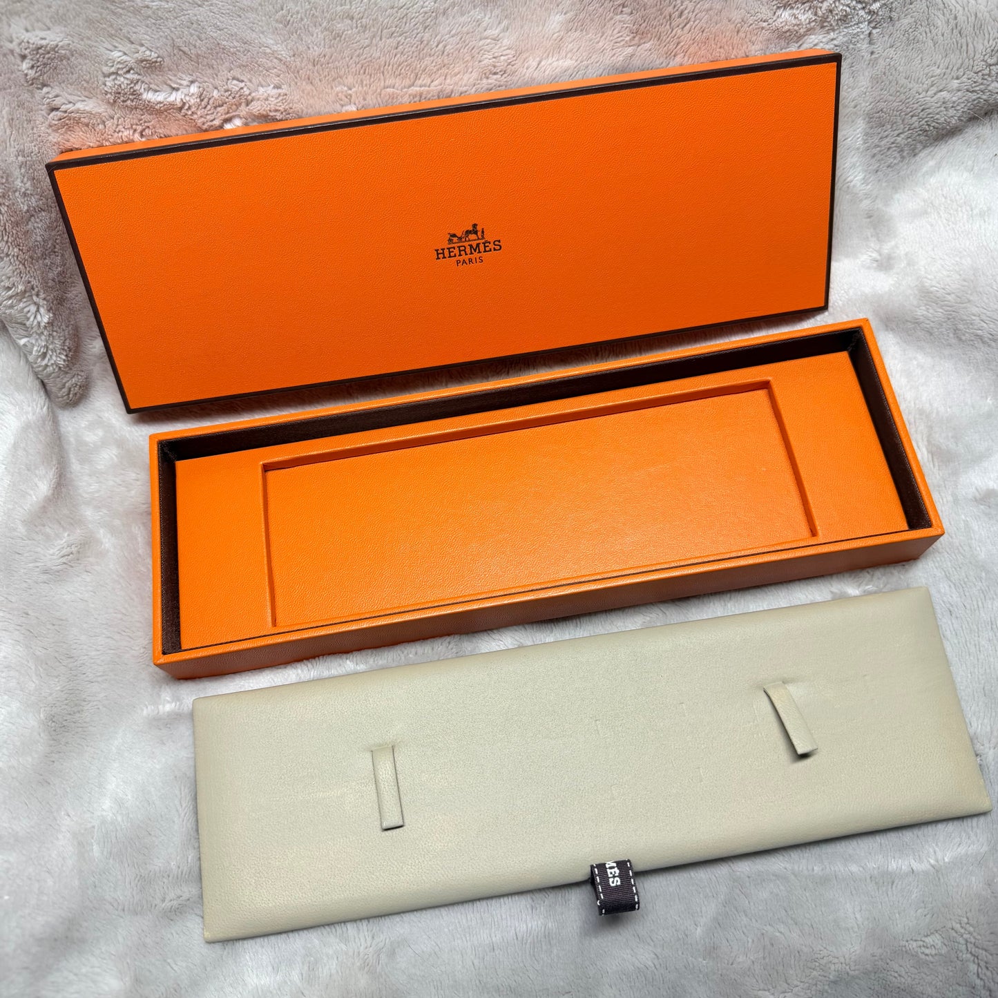 HERMES Box 10.40x3.50x1.20 inches