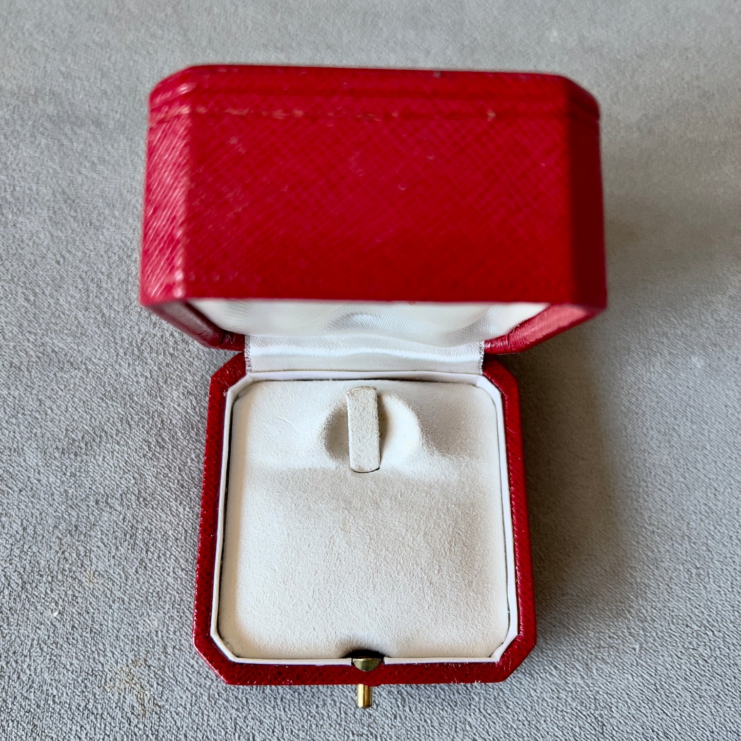 CARTIER Ring Pendant Box 2.50x2.50x1.85 inches