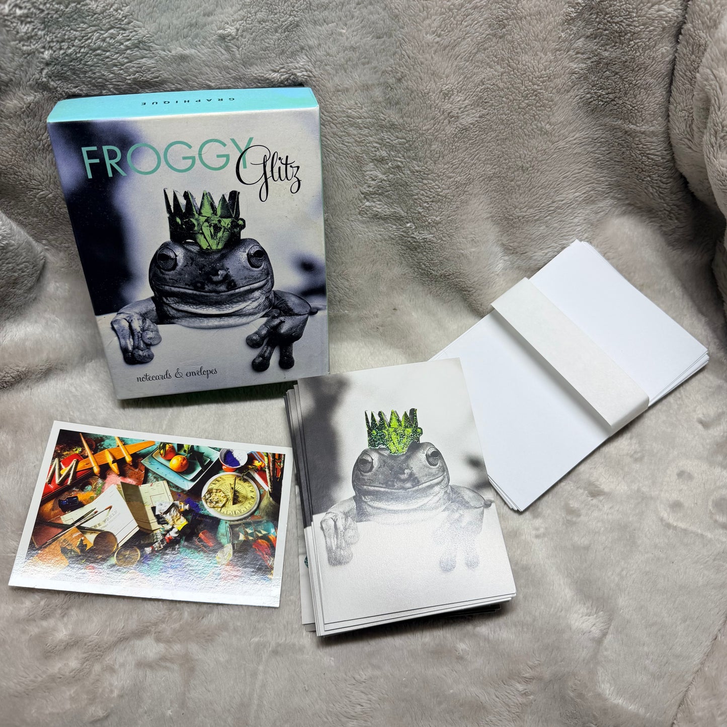 FROGGY GLITZ set of 21 Notecards + Envelopes in Box 6.90x5.40x1.75 inches + Bonus Post Card