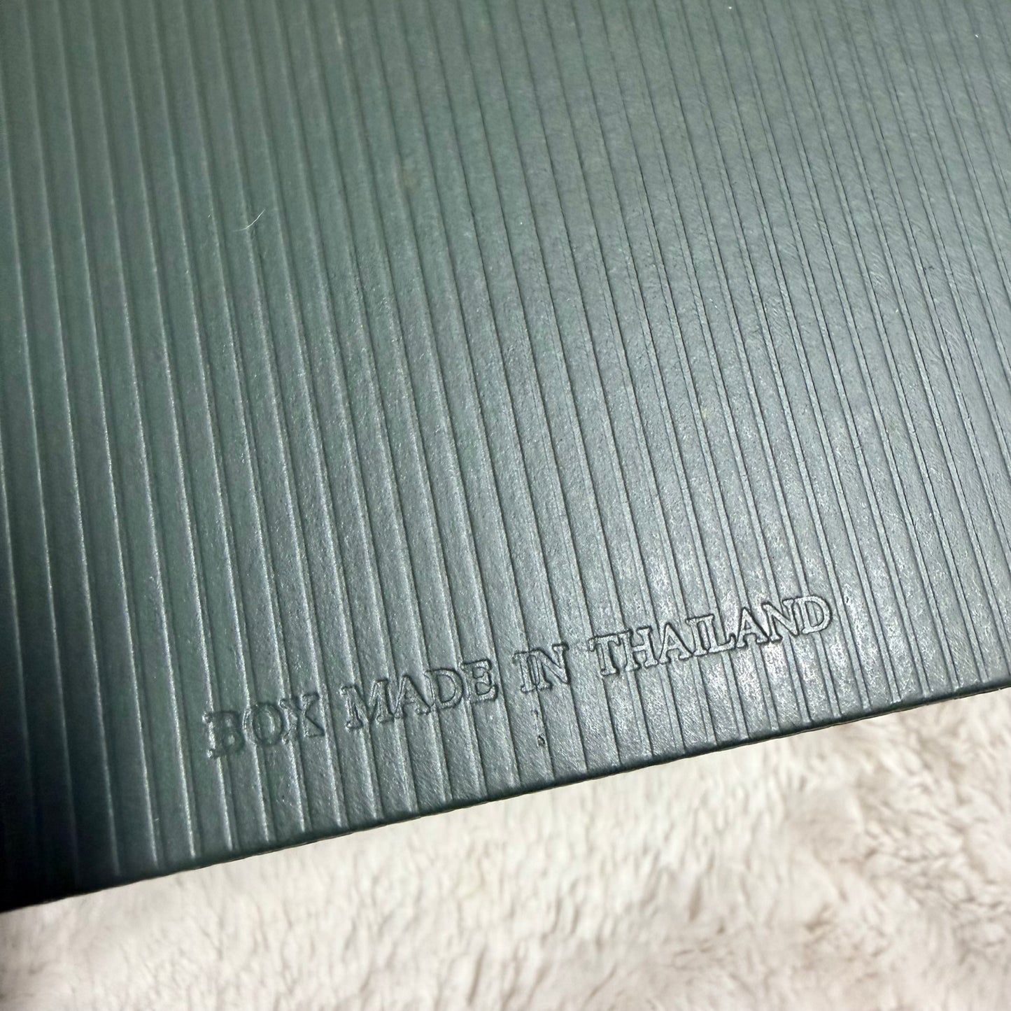 GUCCI Green Box + Booklet + Tag 4.60x4.20x2.75 inches