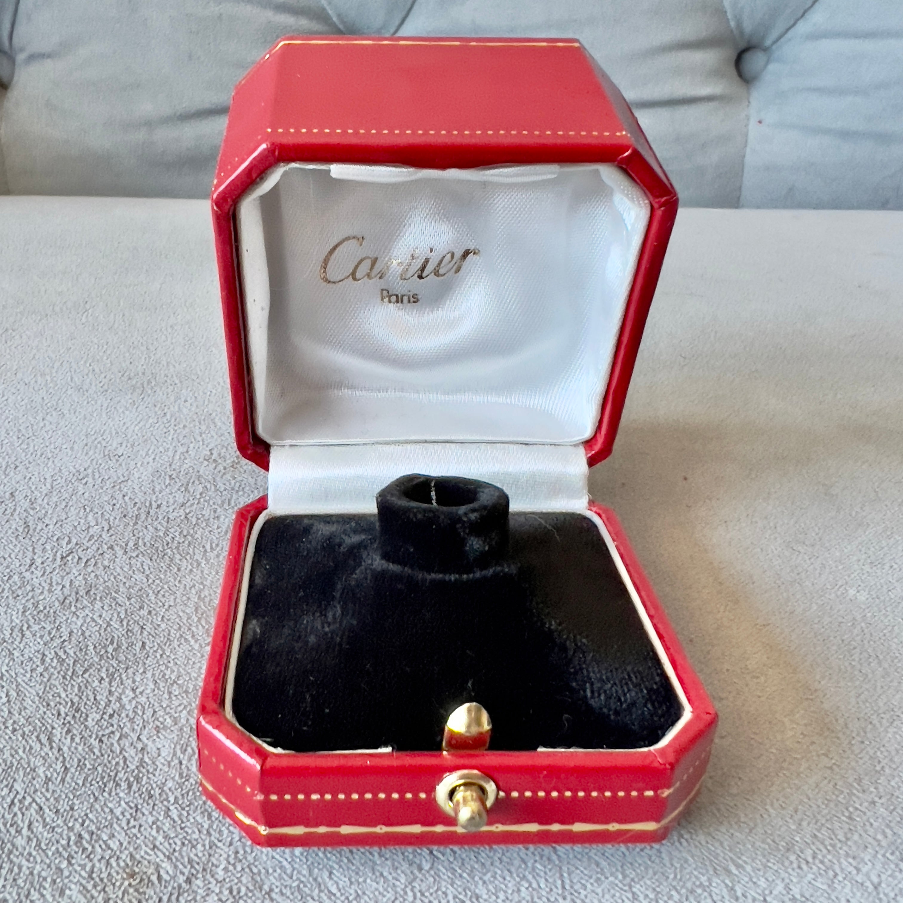 Cartier Ring purchases box