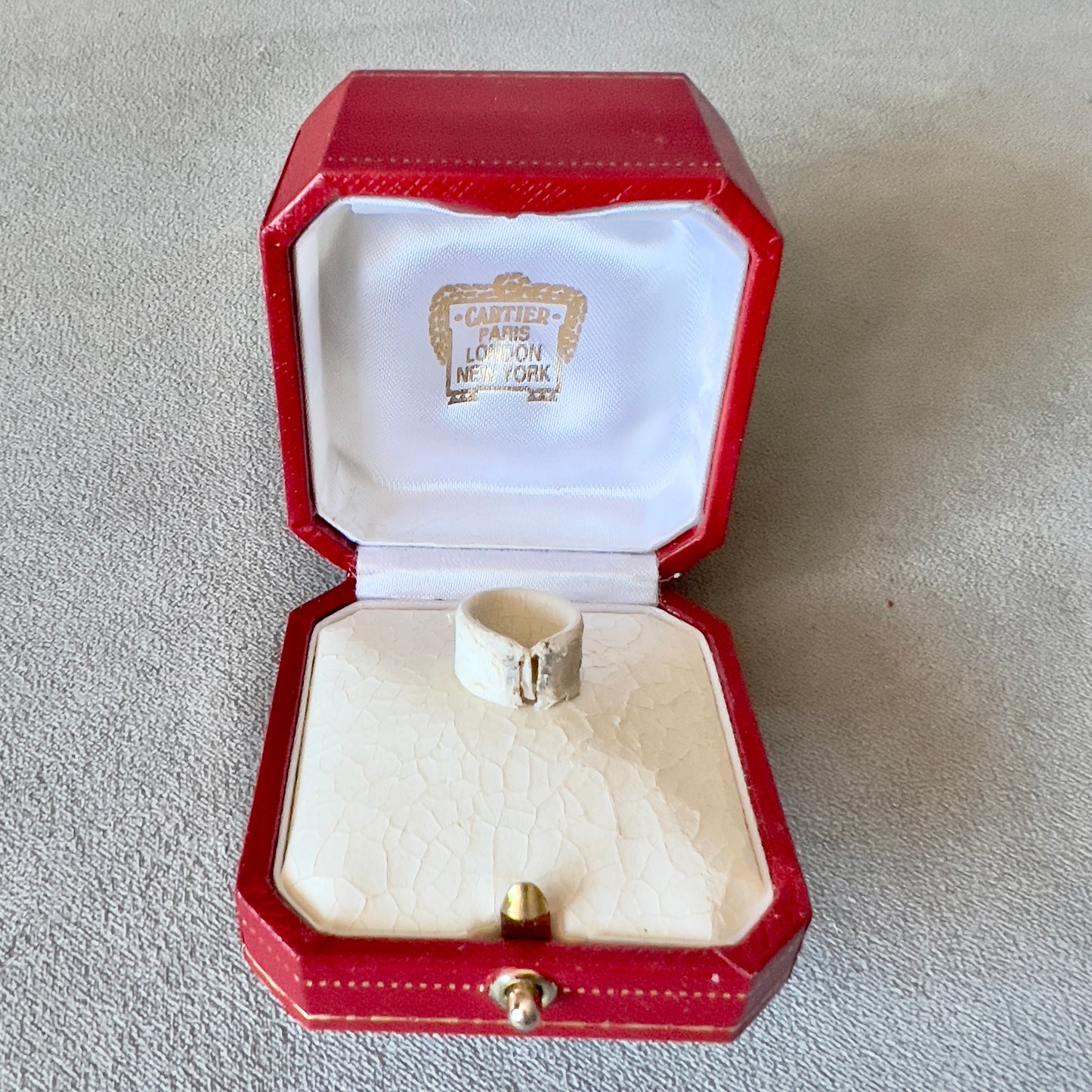 CARTIER Ring Box 2.35x2.35x2 inches