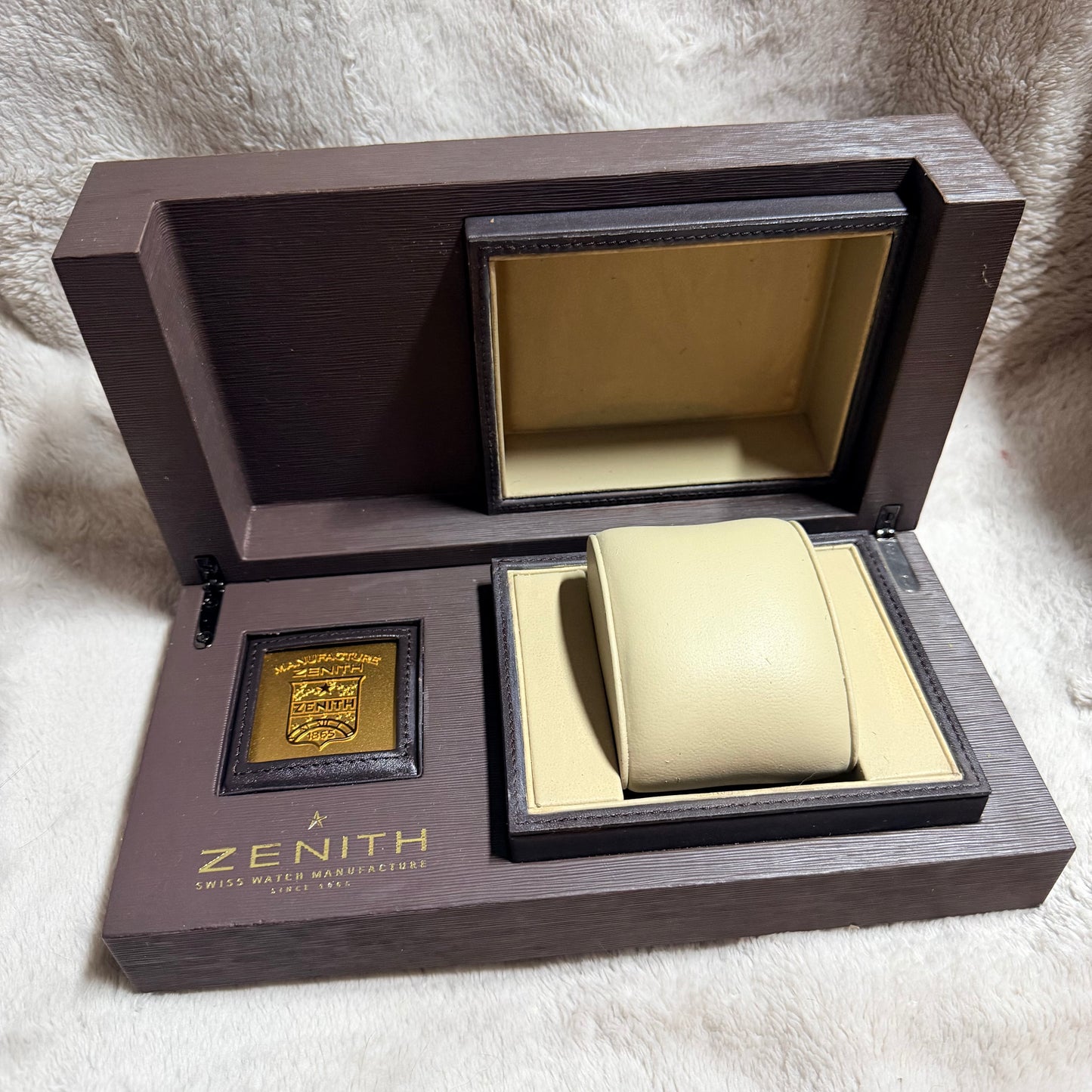 ZENITH Brown Wooden Box + Outer Box 9.75x5.10x3.75 inches