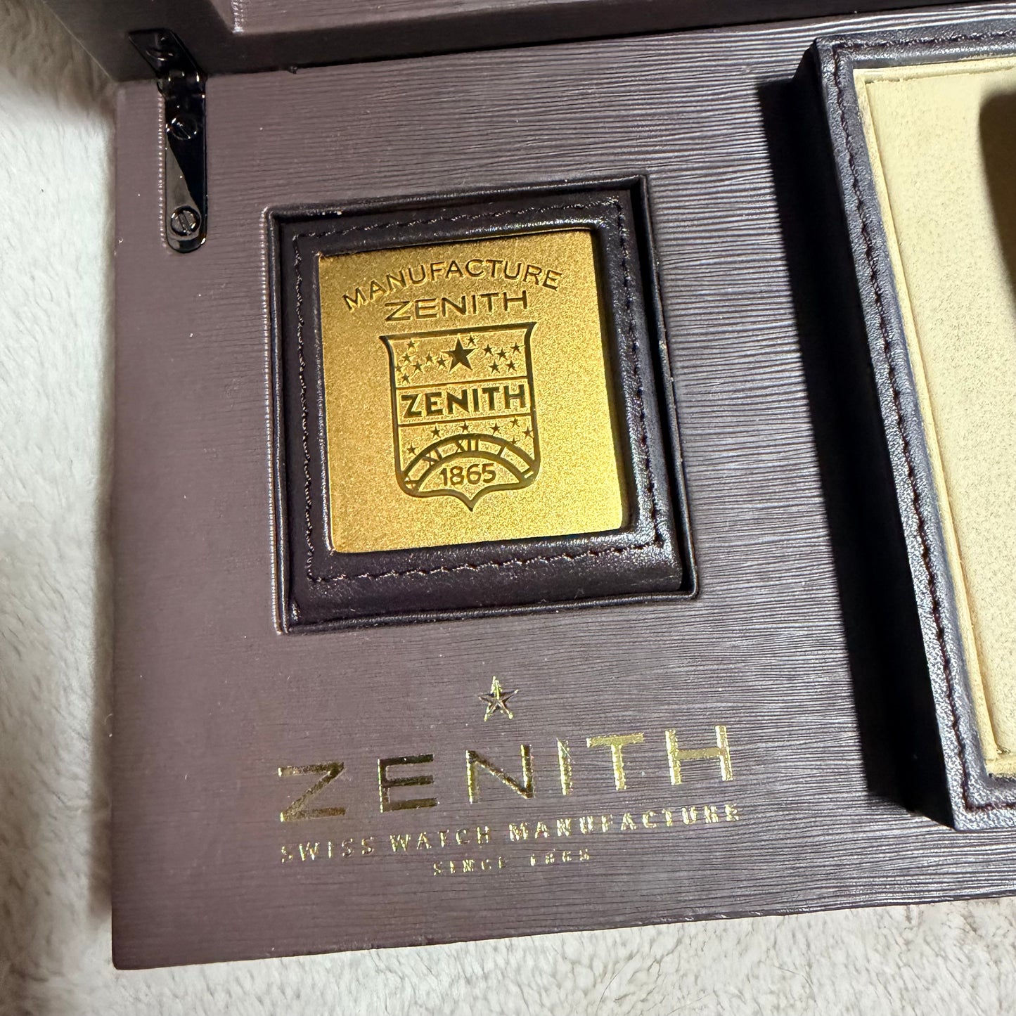 ZENITH Brown Wooden Box + Outer Box 9.75x5.10x3.75 inches
