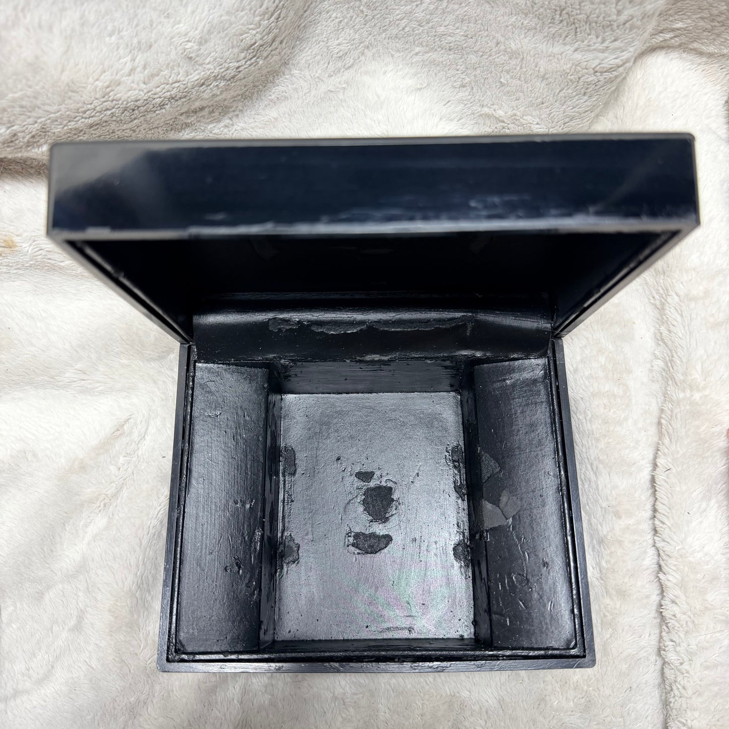 BREITLING Black Laminated Wooden Box 6x4.75x3.10 inches