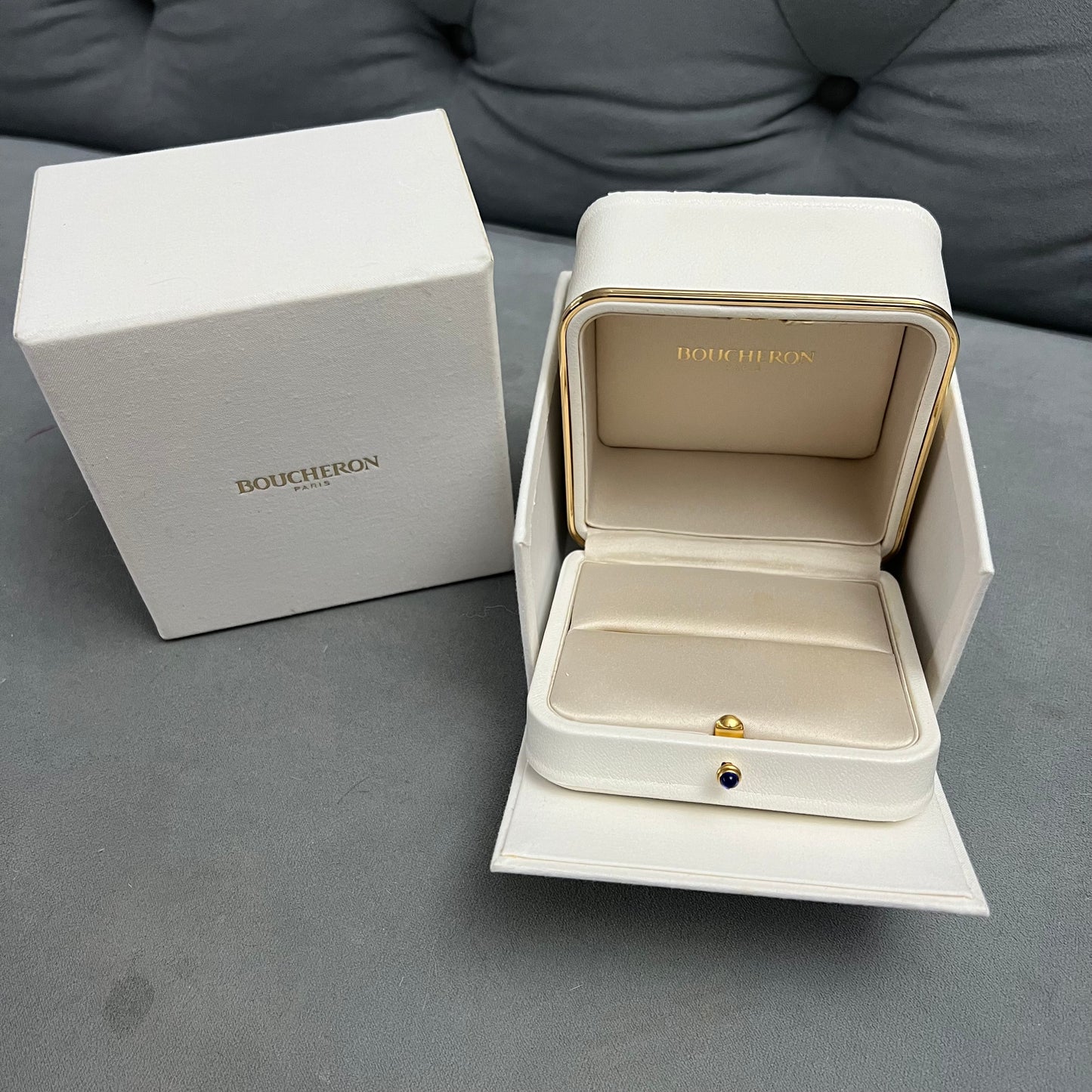 BOUCHERON Ring/Cufflinks/Earrings Box 4.90x4.60x3.5 inches