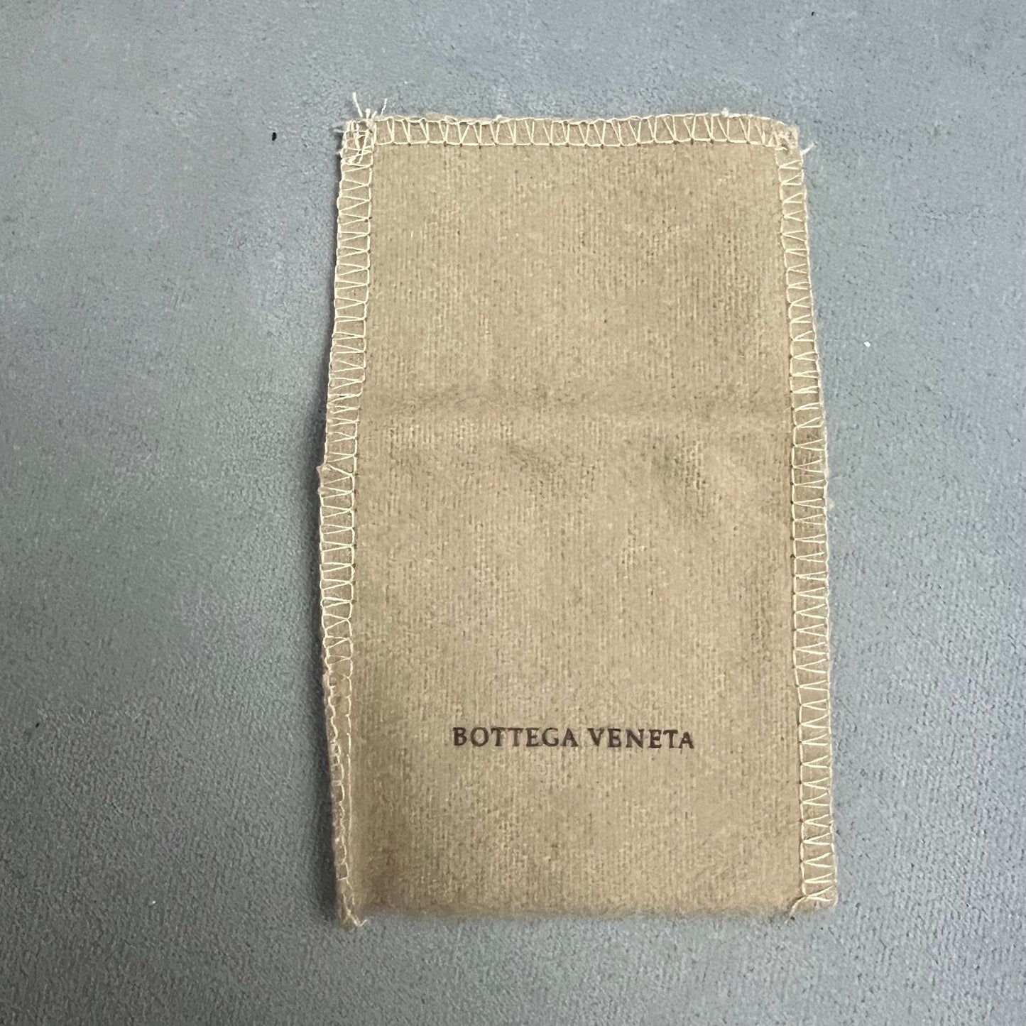 BOTTEGA VENETA Goods Box 2.90x2.90x1.30 inches + Pouch