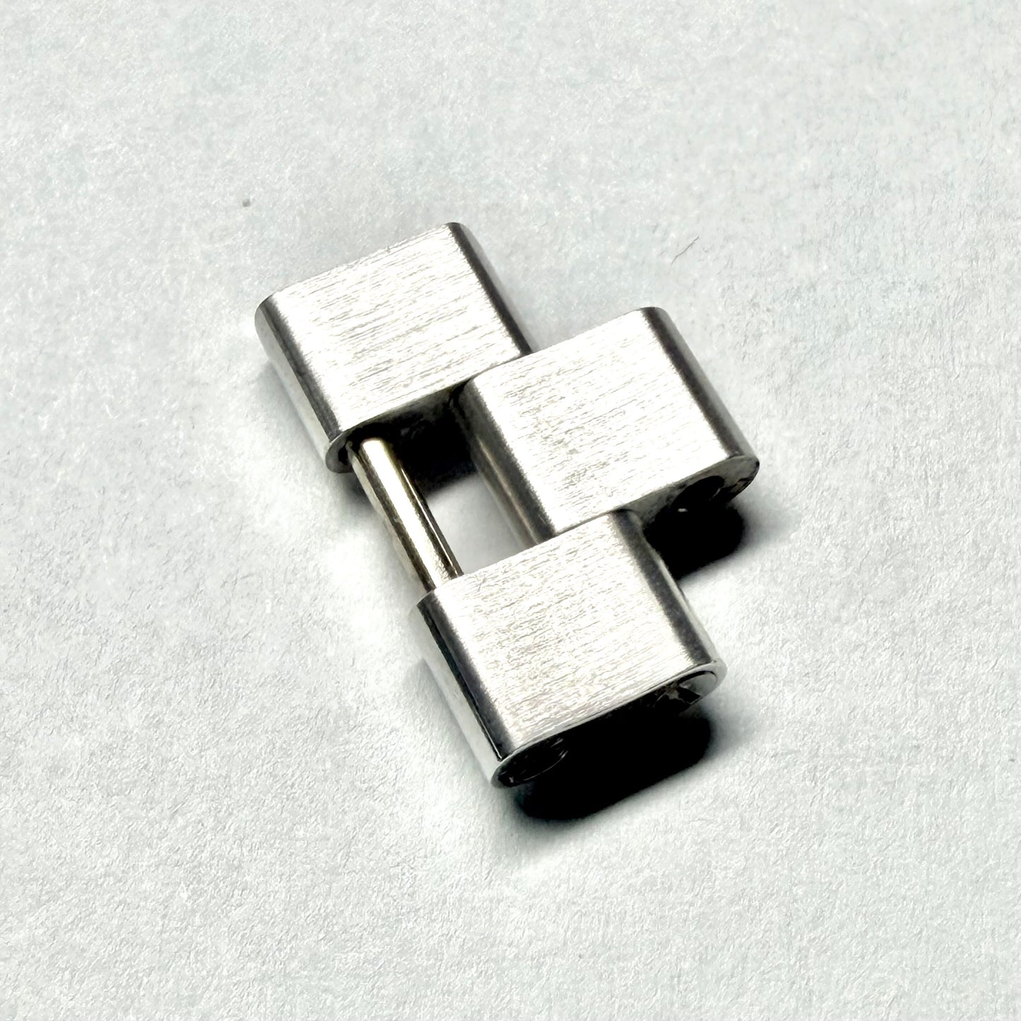 CARTIER ROADSTER 15mm wide 18K White Gold Complete Link