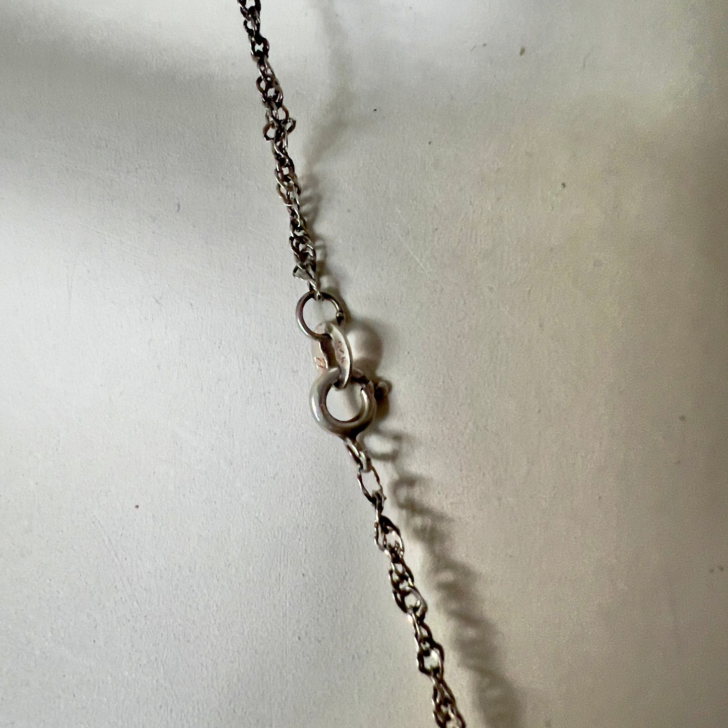 925 Sterling Silver ROSE QUARTZ LOVE PENDANT 27 Inches Long, 6g